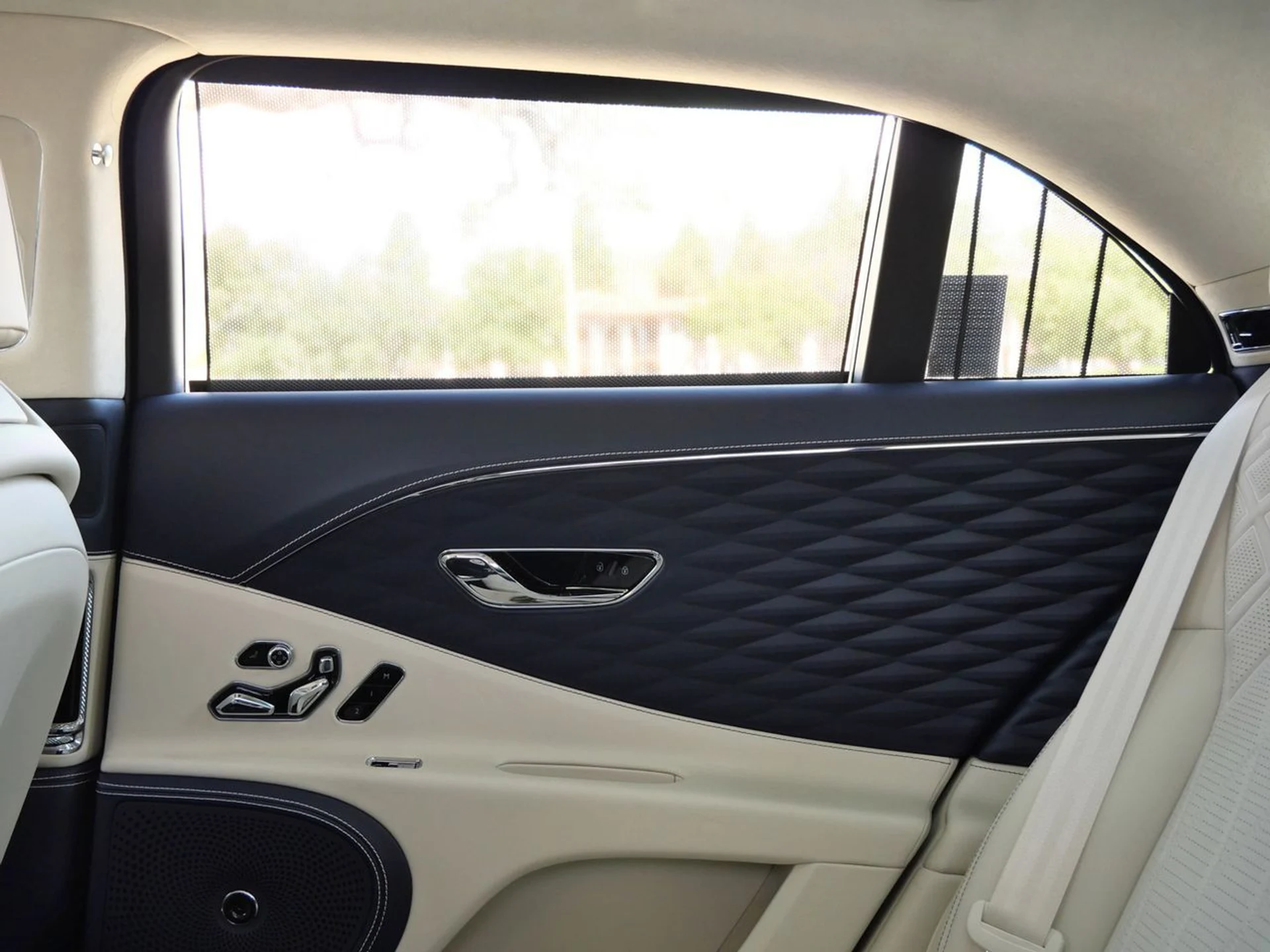 mph024_1044885643_57e4032171a4be2439f83de801fd14e8x_5c42d04da4