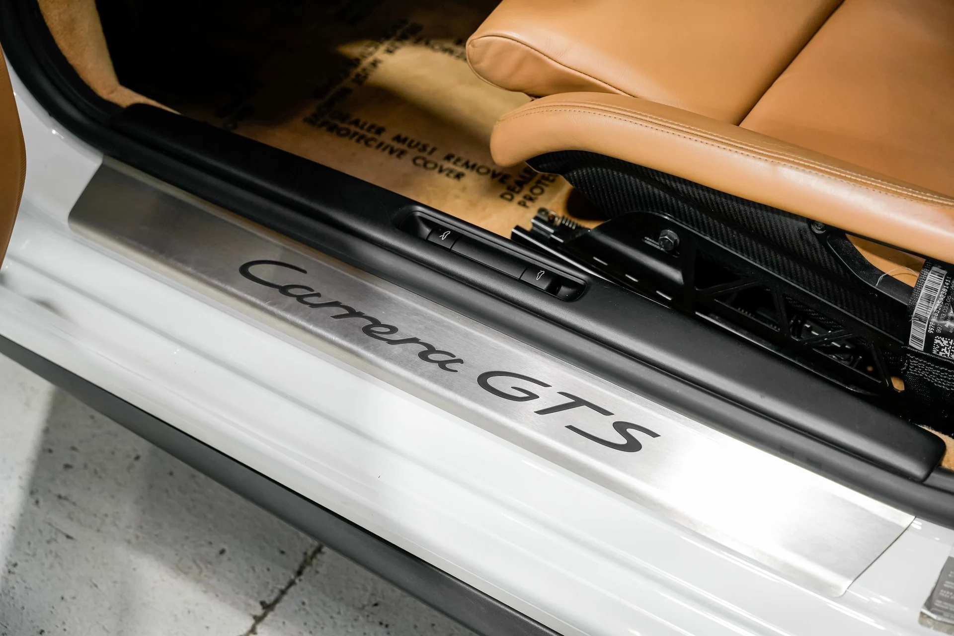 mph024_1052946175_93710732eeee0ef77b3e1a2f9c773b48x_66e1c11bd8