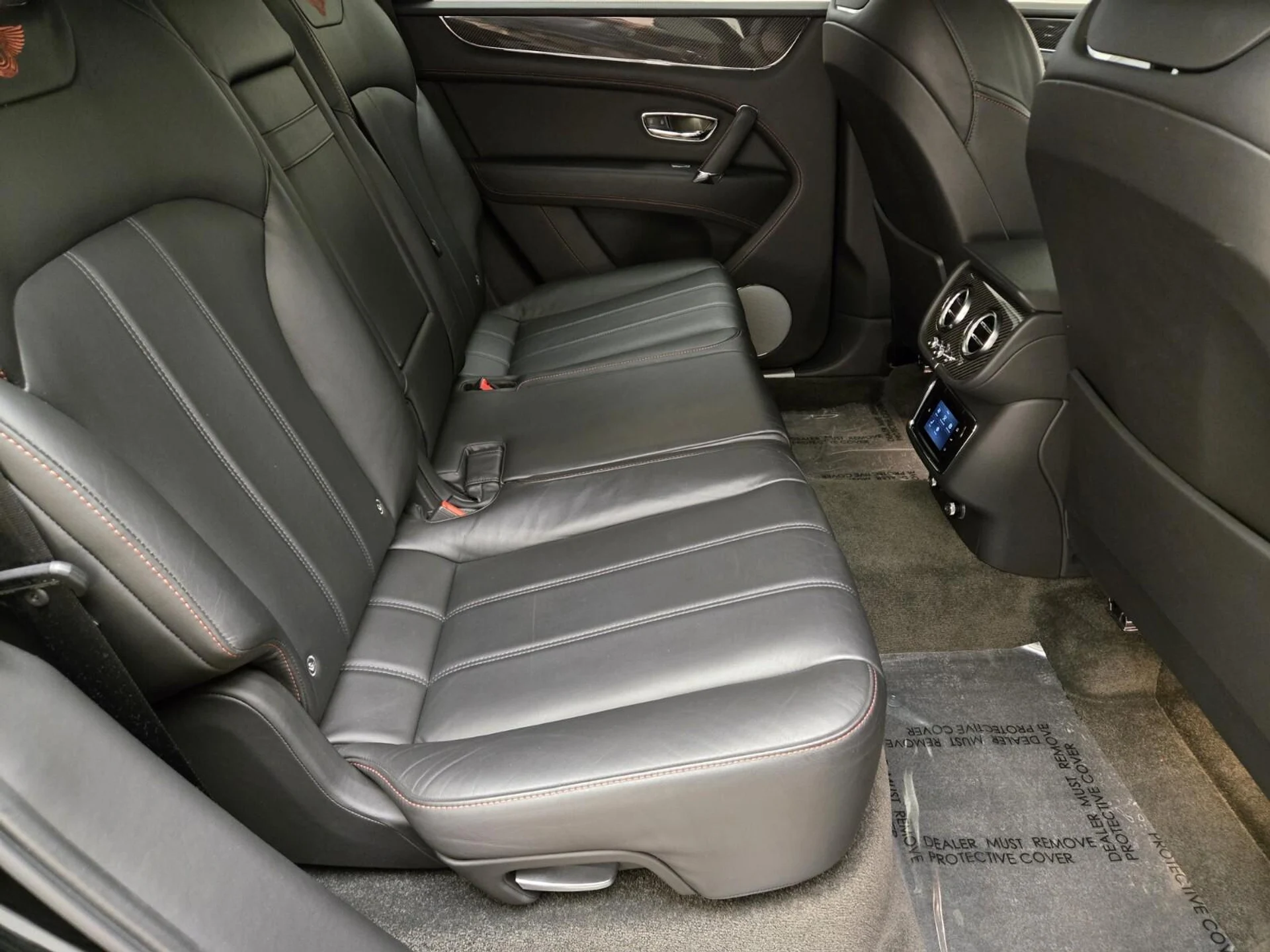 mph024_1053923801_Used_2019_Bentley_Bentayga_V8_1769237267_c7ad6f8218