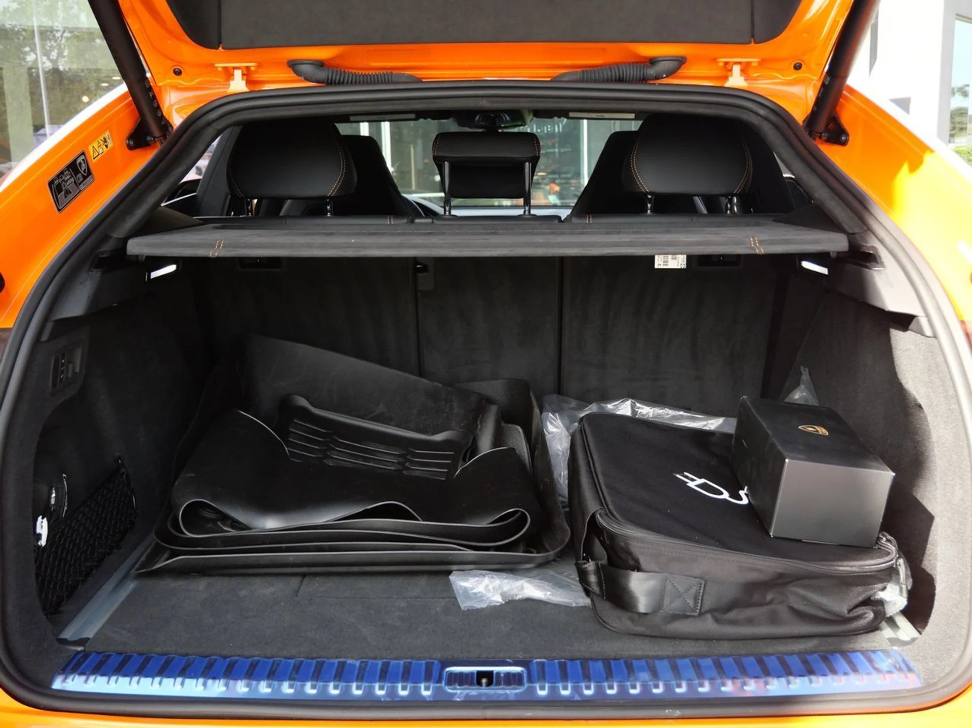 mph024_1058700177_0e2111ed60f50e471413fc27bf4c6818x_a6708dc1ba