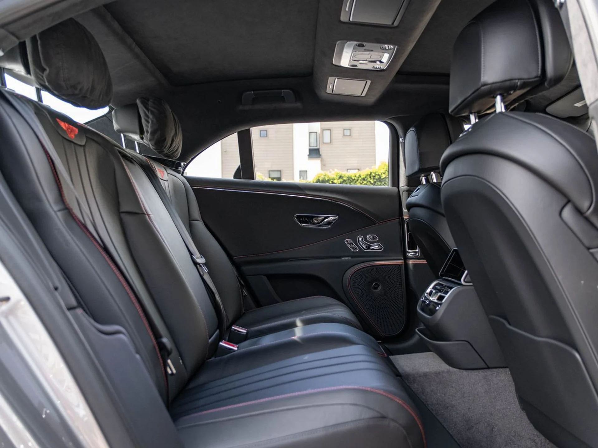 mph024_1061141593_2771464fe390443b7c8697fe07b5fc58x_e262eaf51a