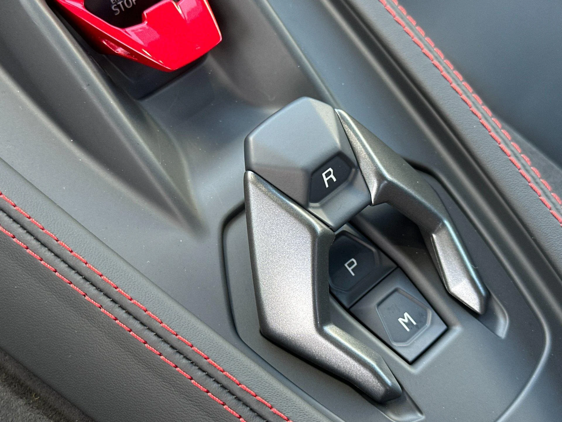 mph024_1065968857_New_2026_Lamborghini_Temerario_Coupe_1792838874_b250eac5fc