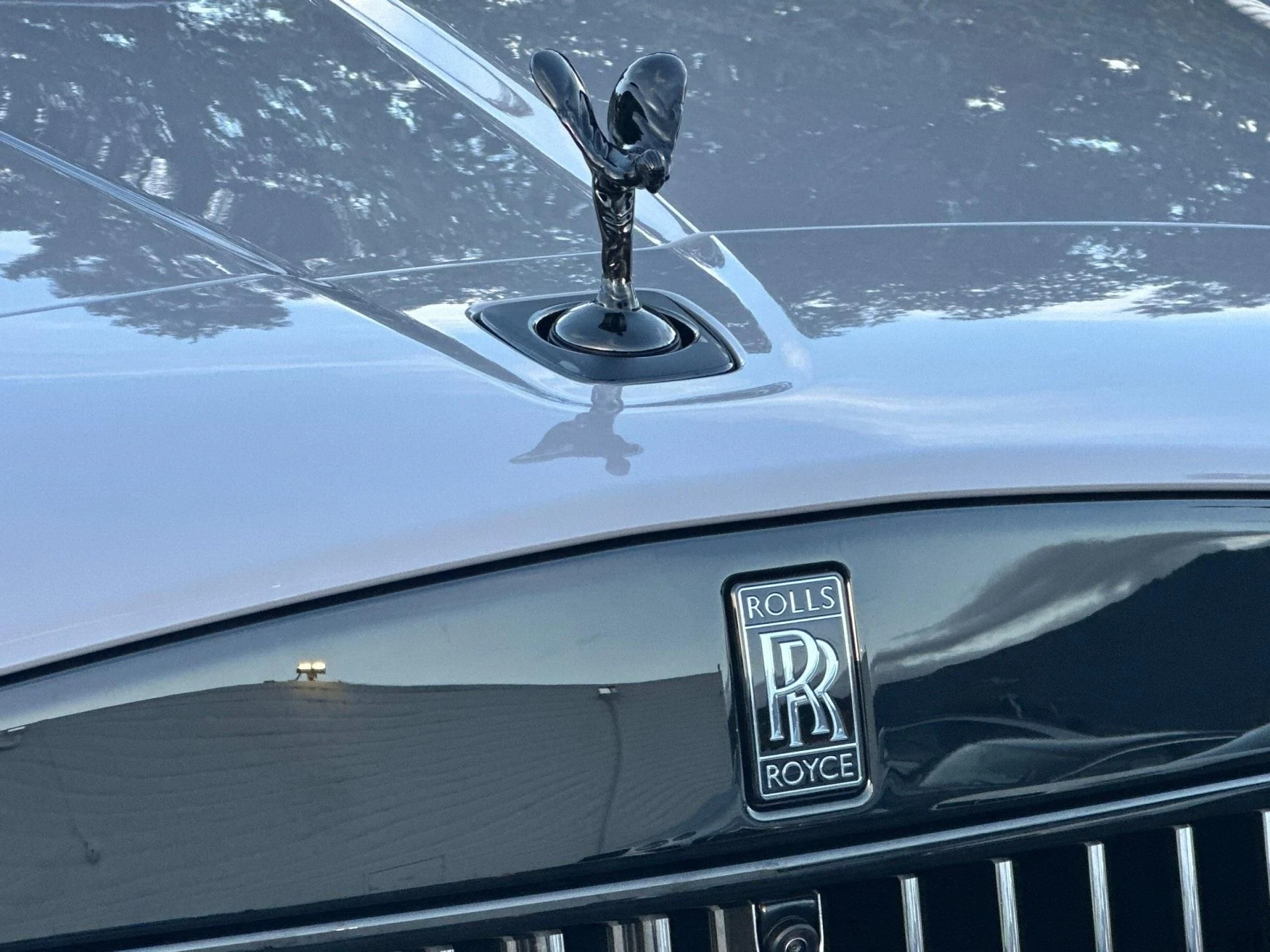 mph024_1067015431_New_2026_Rolls_Royce_Black_Badge_Cullinan_1763737862_875715d480