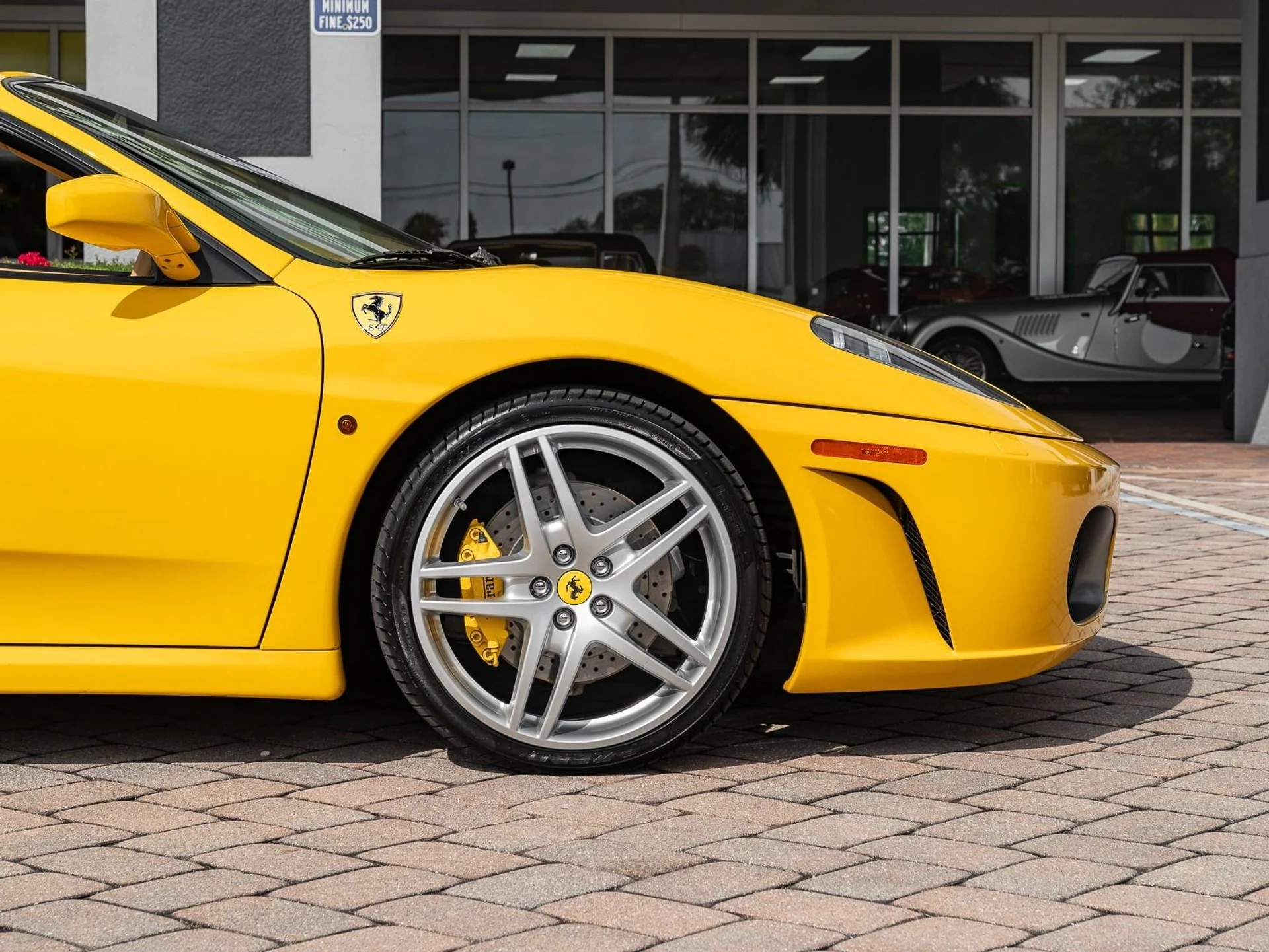 mph024_1076001138_Used_2005_Ferrari_430_Spider_1759514755_a3bd0d14b6