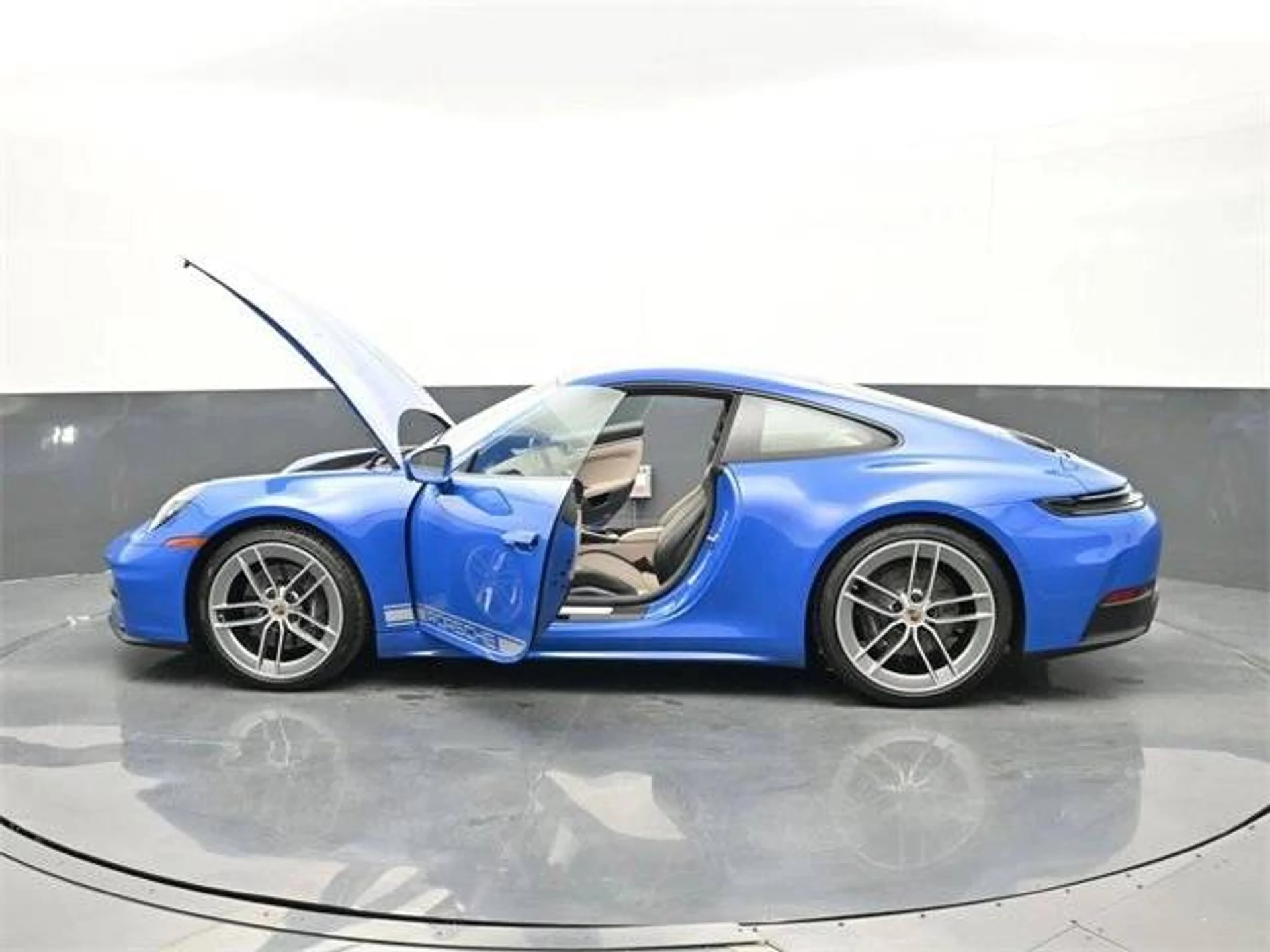 mph024_1076732066_17e3ac26625dd6e315350d345d64195fx_ad4d144050