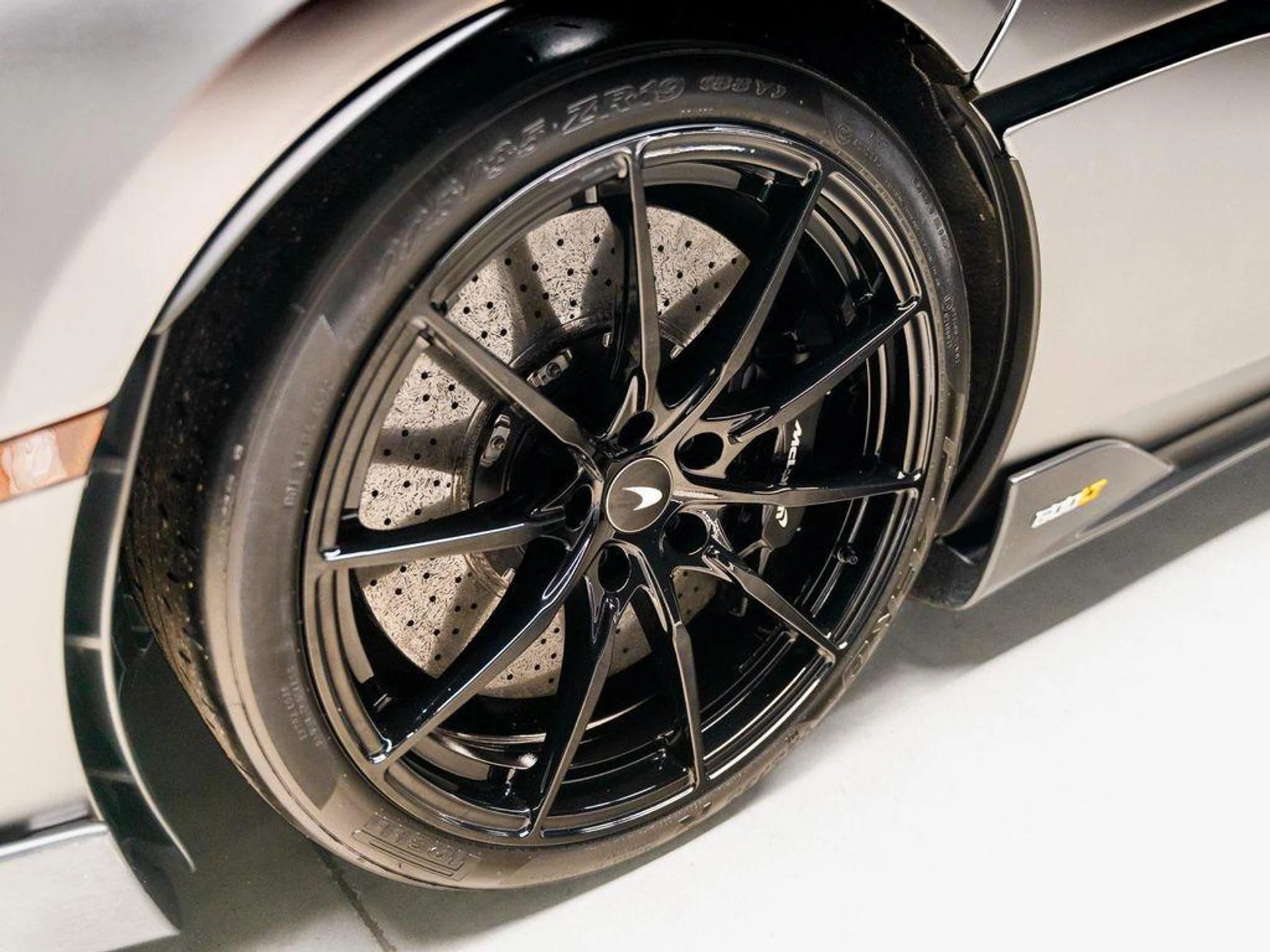 mph024_1080753405_9u_P_Jj1_JBIID_06mp6v7d2tjw1n_D0_ba193fb1e0