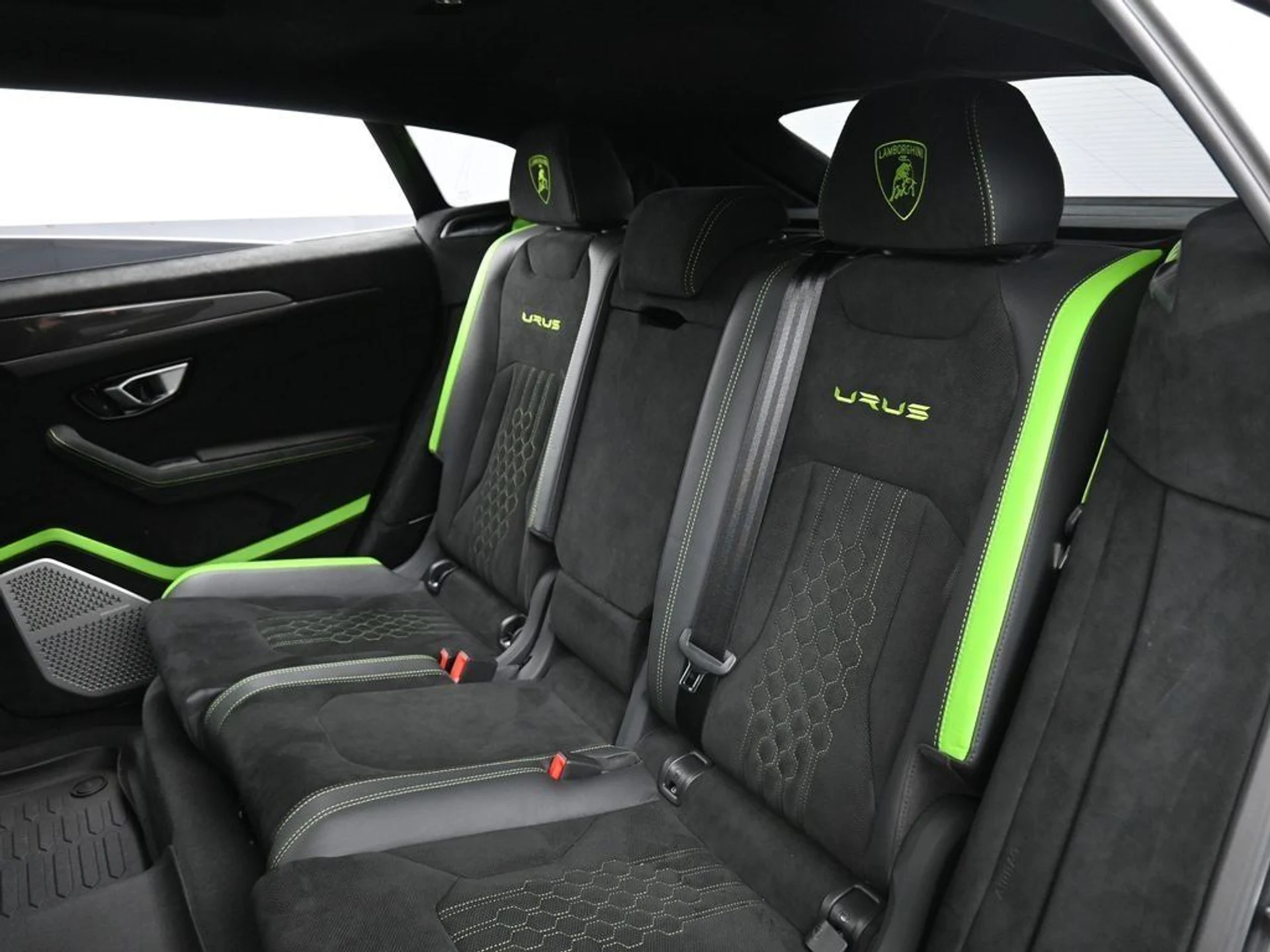 mph024_1081621439_34105611b8214d282fbb13a913cd0412_2a4a1fb1c6