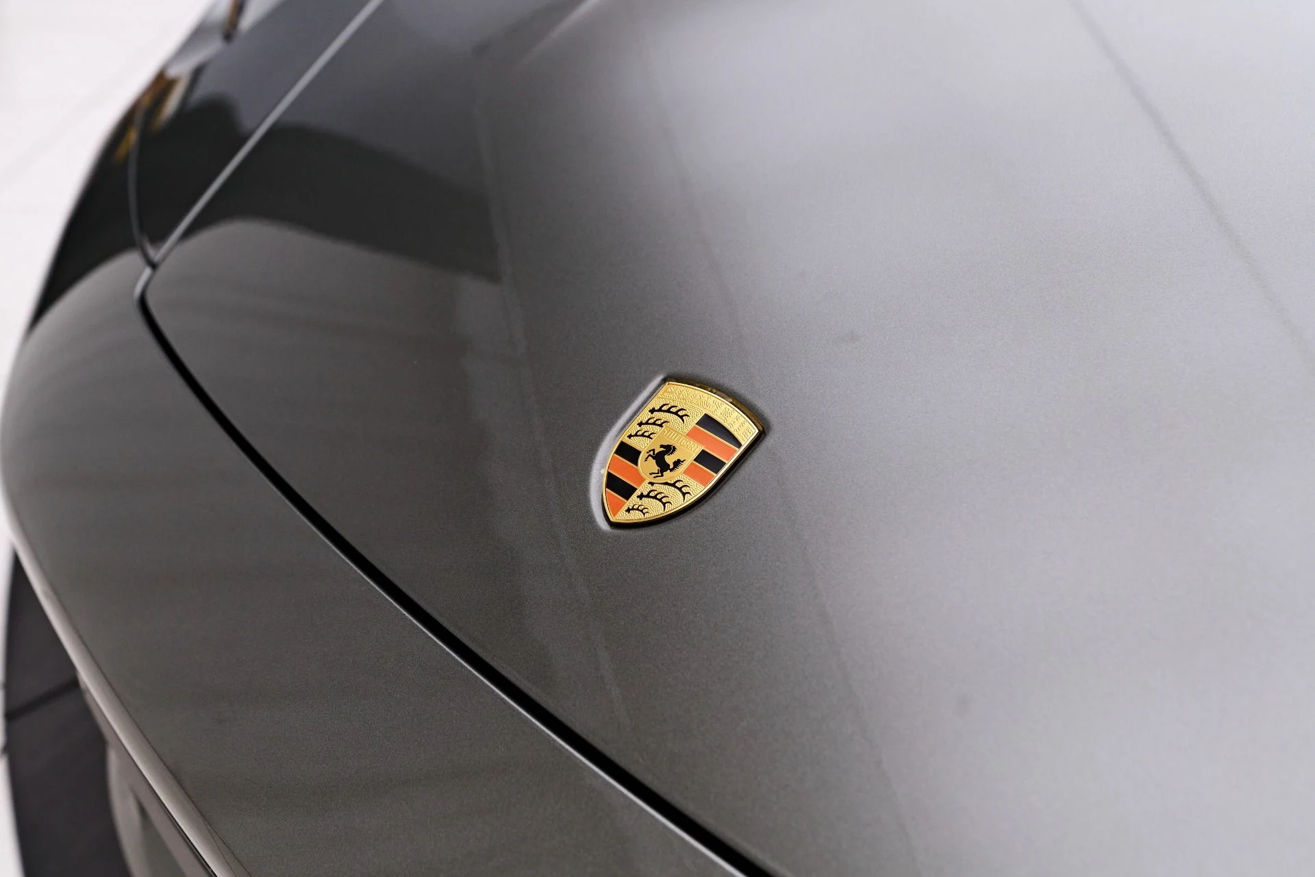 mph024_1091296347_Used_2025_Porsche_911_Turbo_1757541214_4a6c4d5967