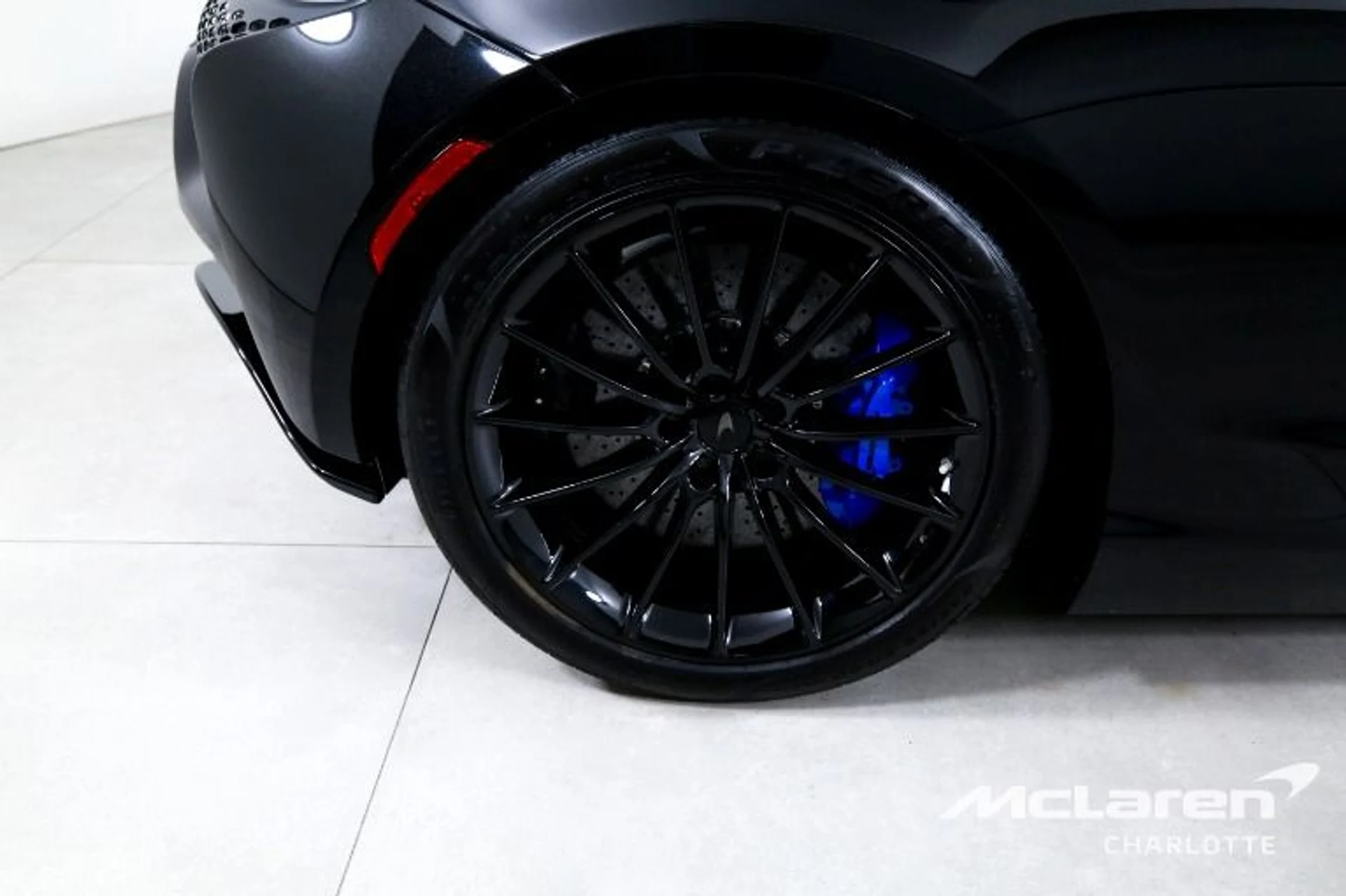 mph024_1091688792_Used_2025_Mc_Laren_Artura_Spider_Tech_Lux_0104a360a7