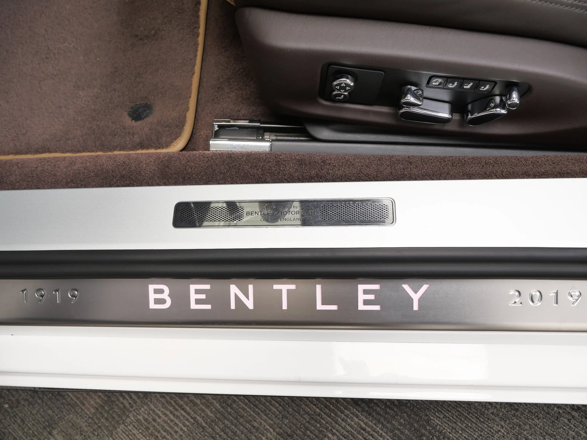 mph024_1108161719_3f4e9a1e8f9f72c5fd6a98ddd2fa1cb2_230c7dd2c7