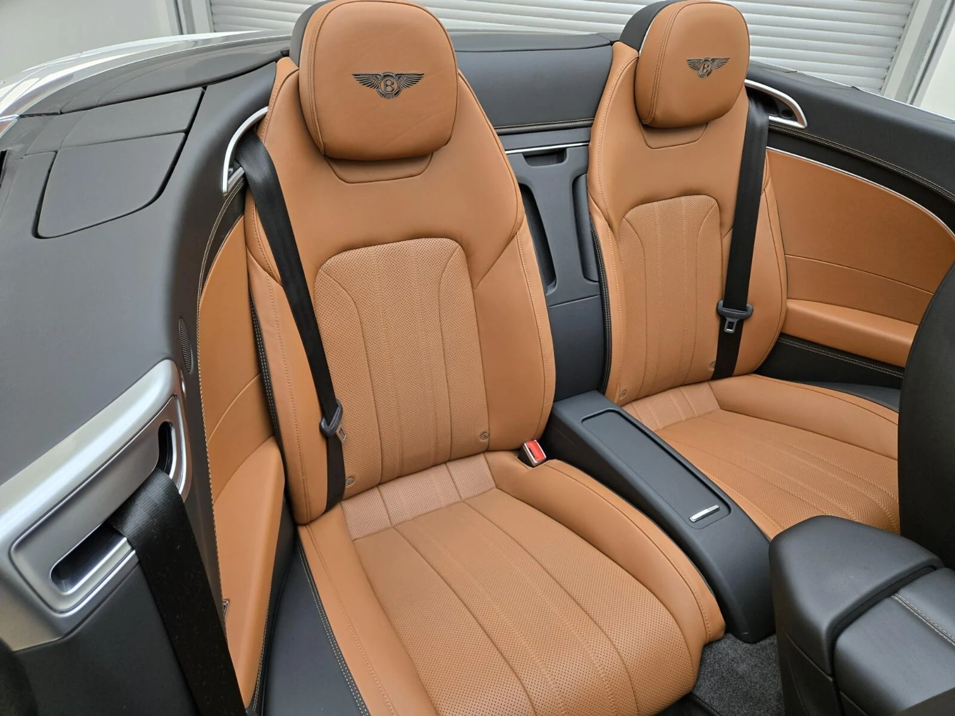 mph024_1110666899_Used_2020_Bentley_Continental_GT_V8_1765003860_44b95b10ab