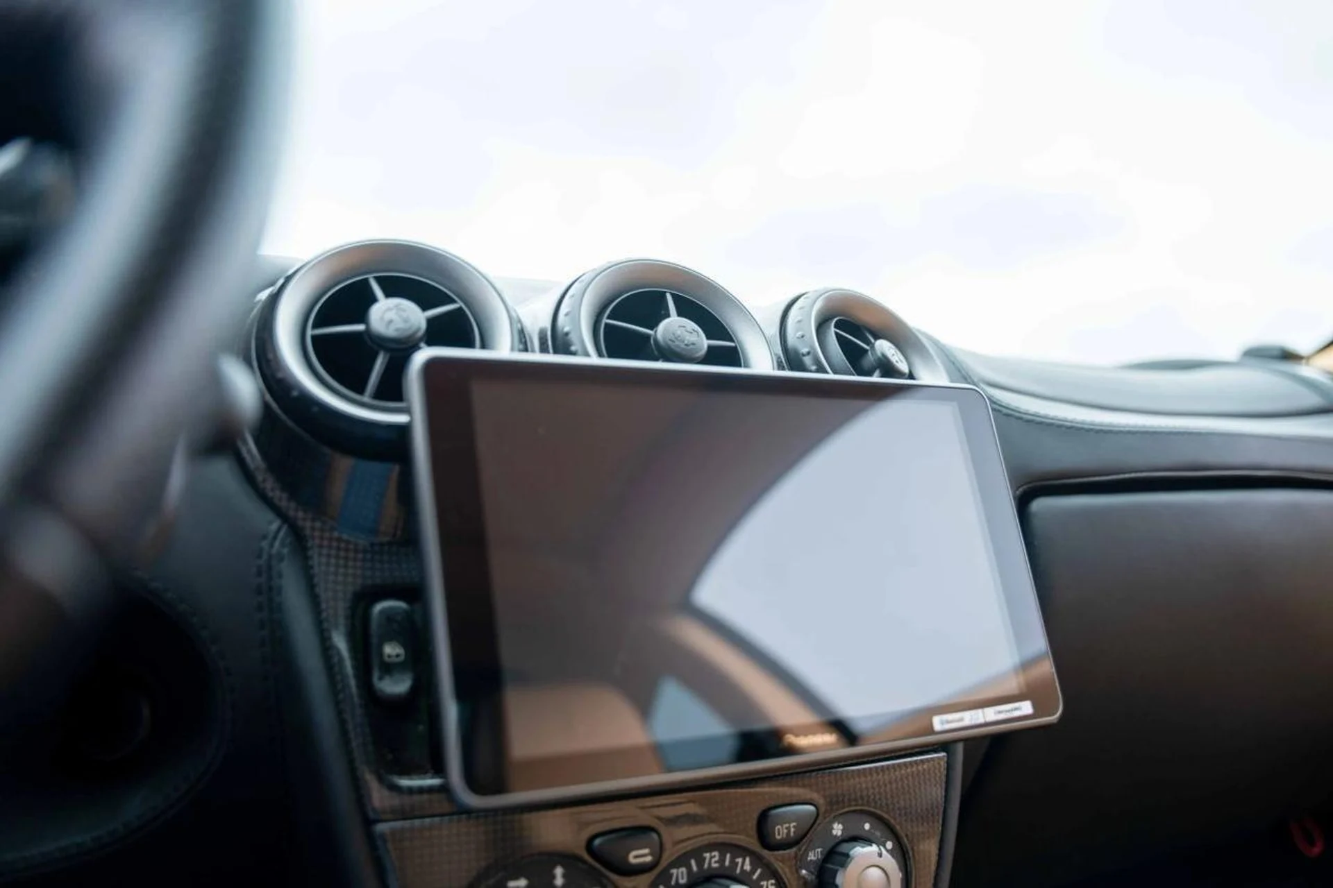 mph024_1114564057_9d1d42509ace90f28c898409339e4965_d9b2b857d0