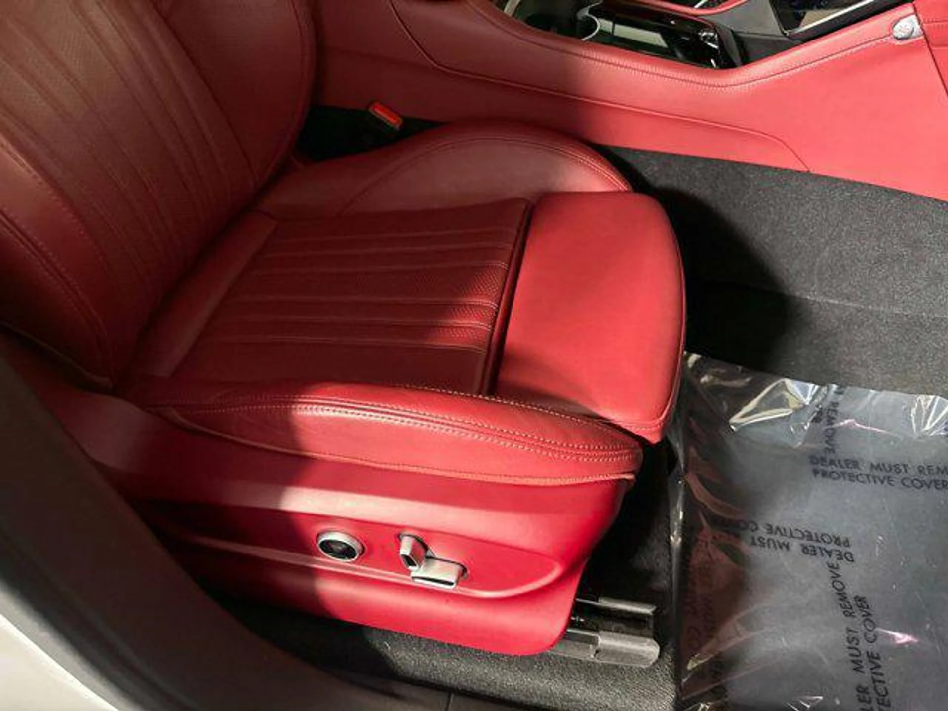 mph024_1119481597_Gflutf_M2q_Ct_F6bo_YLWPNGML_6mw_A_f4bb29739c