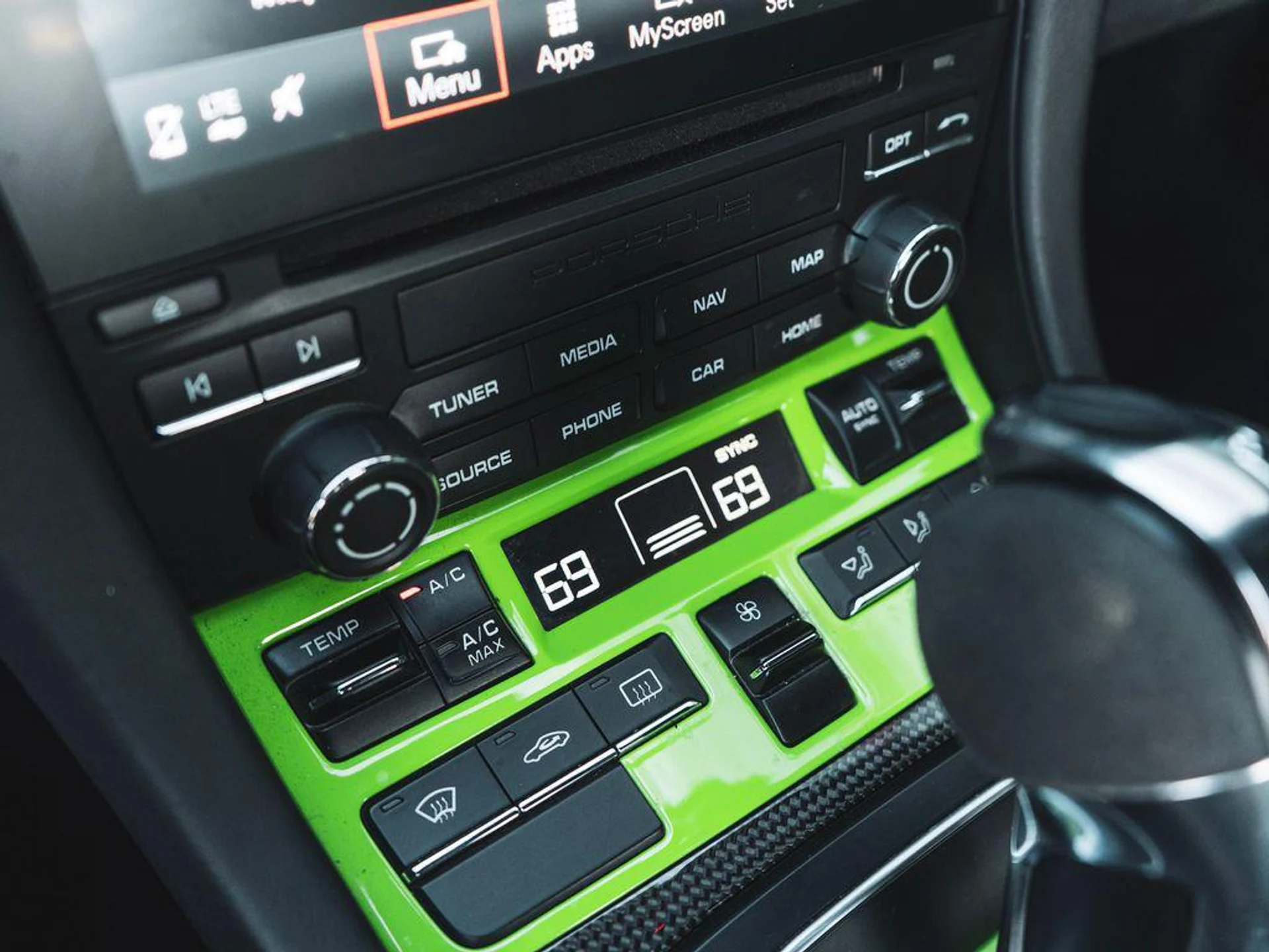 mph024_1135686877_mq_Kf_M0o3j_Ysj_P_Jd_KTY_67_N_Sw_Ba_LQ_1cb1642897