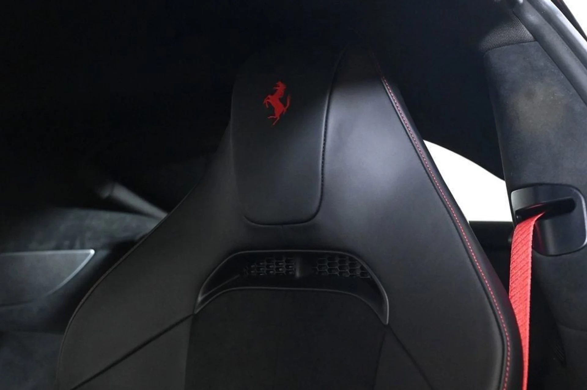 mph024_1137813001_ad0b596b3517441aa1ab1e6400940526_547bd4fbfb