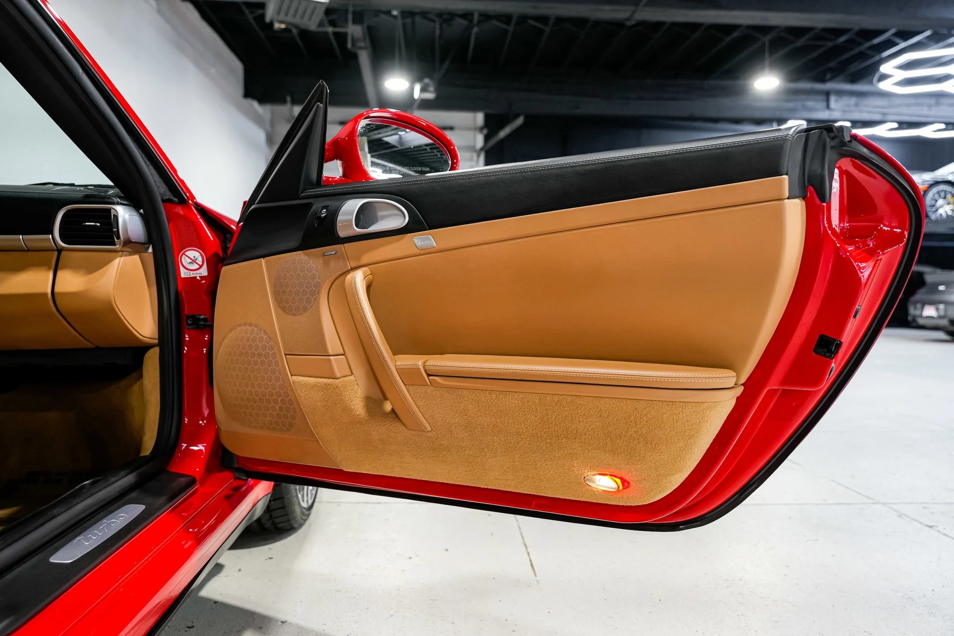 mph024_113938988_3910b4a36bb9dd195b28264d6518ff4dx_0f80bf36af