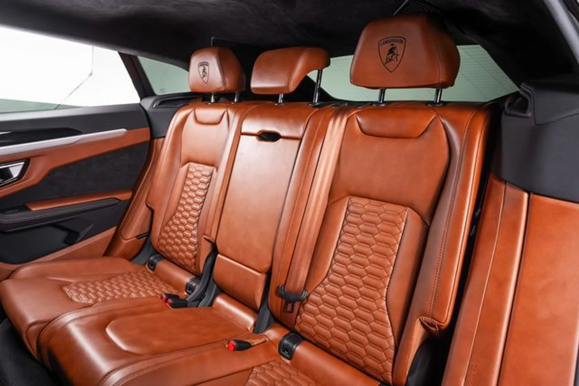 mph024_1144095667_f51c55ae4c46d79df7230603c3956b84x_d9d1d06164