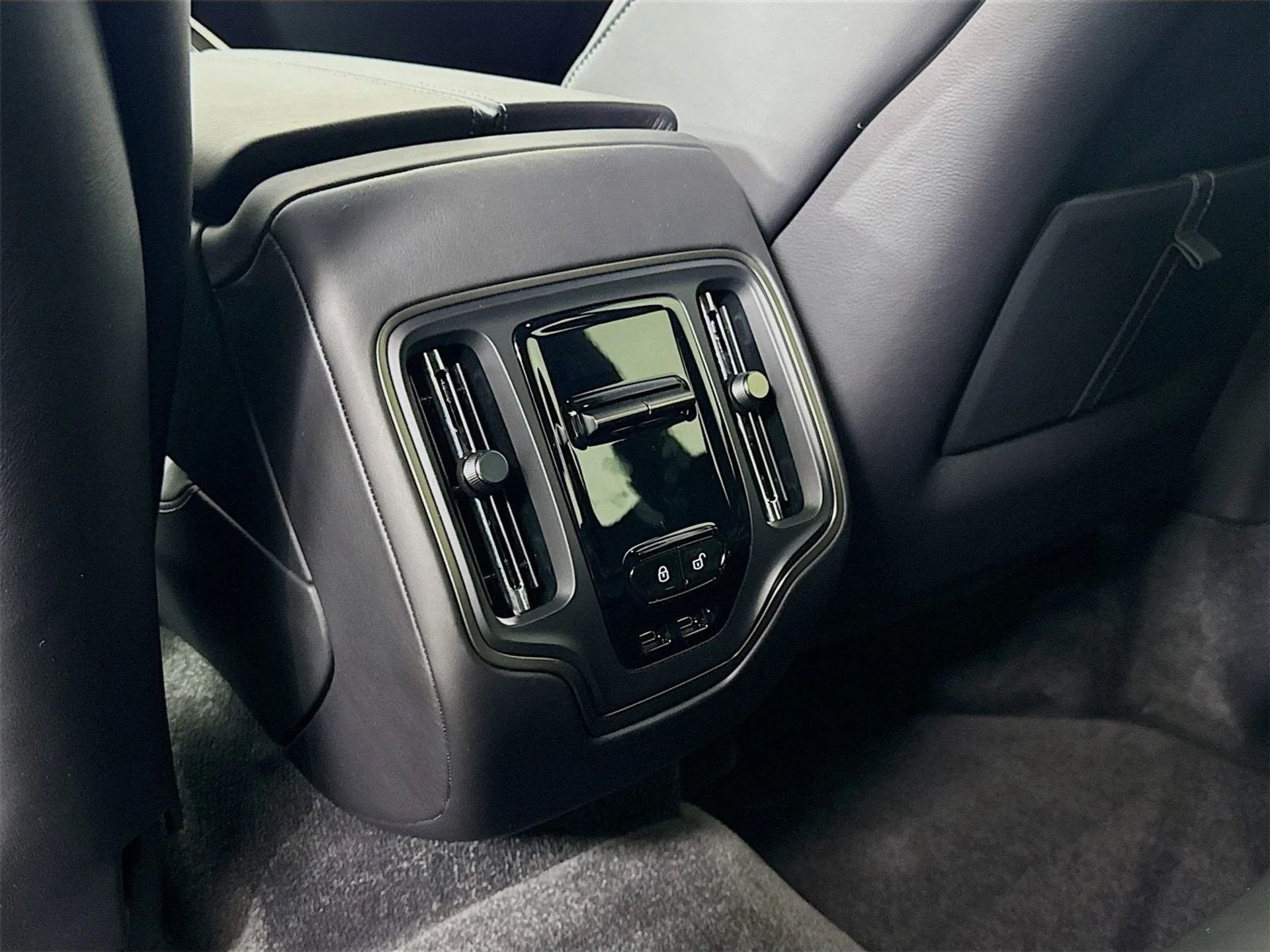 mph024_1145362250_578286e742ce6693cefc8ce82ddf0209x_424f03be46