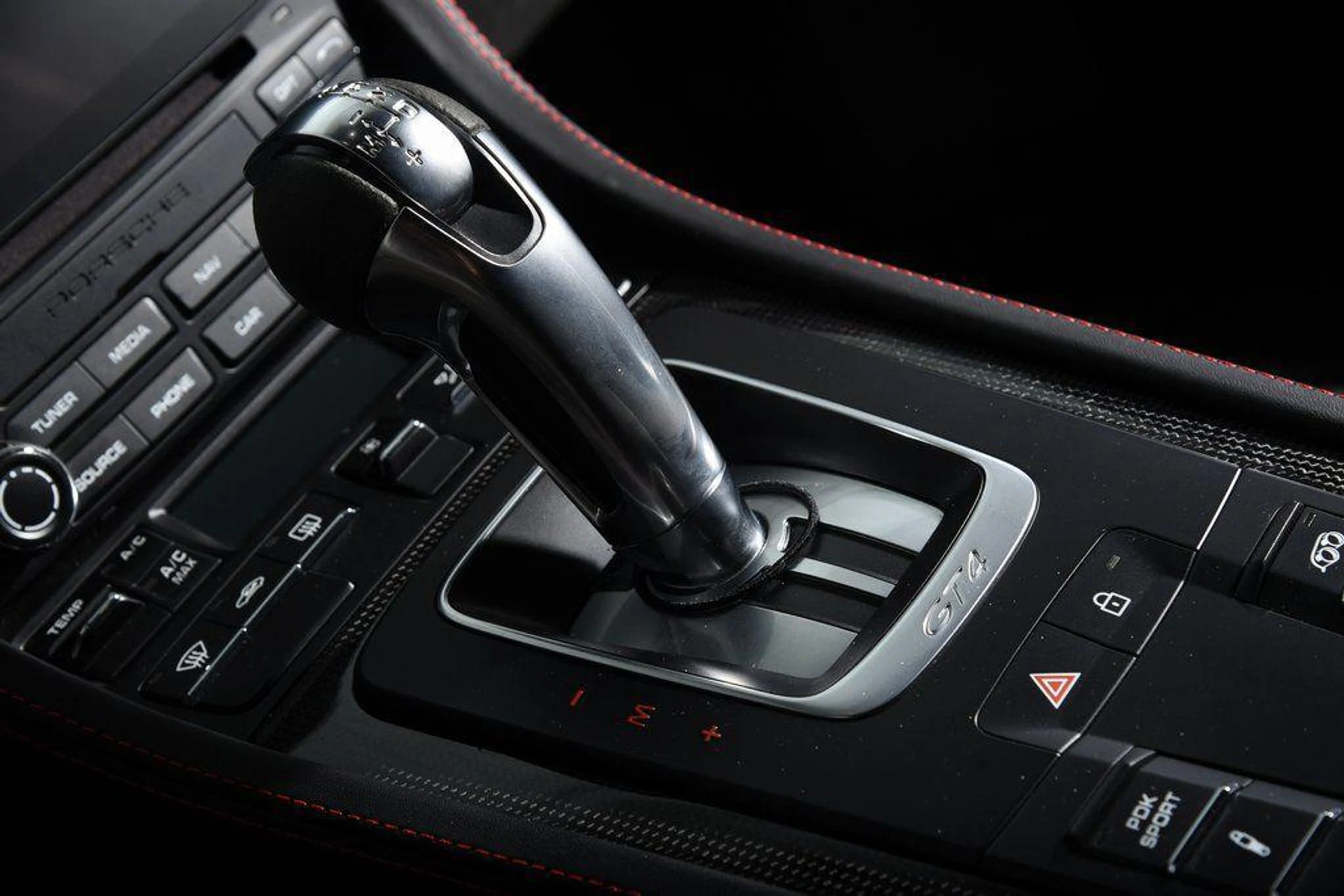 mph024_1149626631_j_T_Mull_AL_3_P_Ci_U_Onp_O_Lfax_Jk2_E3k_e7070454b8