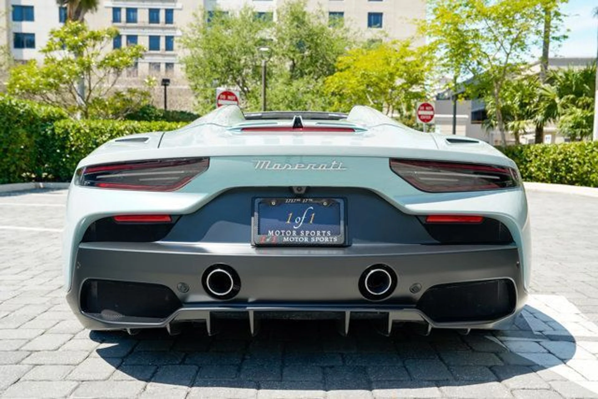 mph024_1154136334_22997717_25_640_812bd6ce40