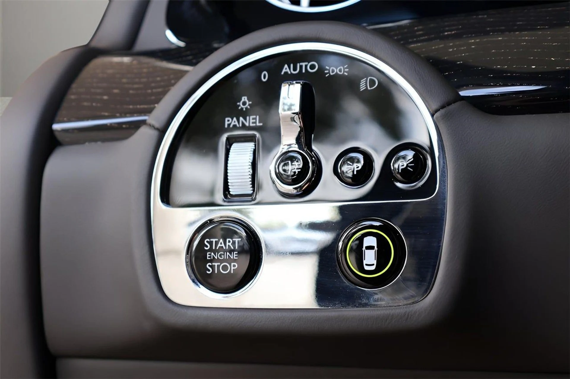 mph024_116017761_25_c4a2aeb68d