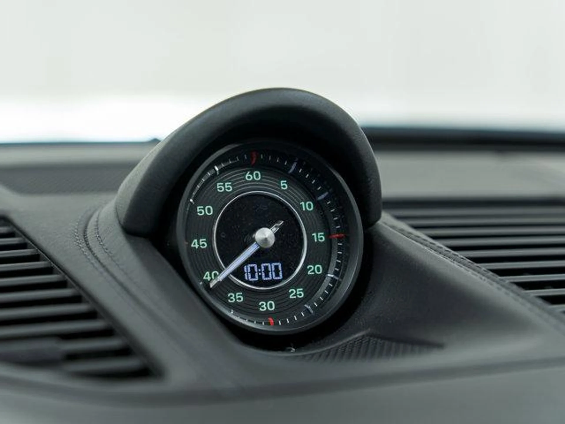 mph024_1163898790_CY_9l_Sv_J_Uo_RB_6_Dg3q3_TW_7_Pobumo_c834f5318f