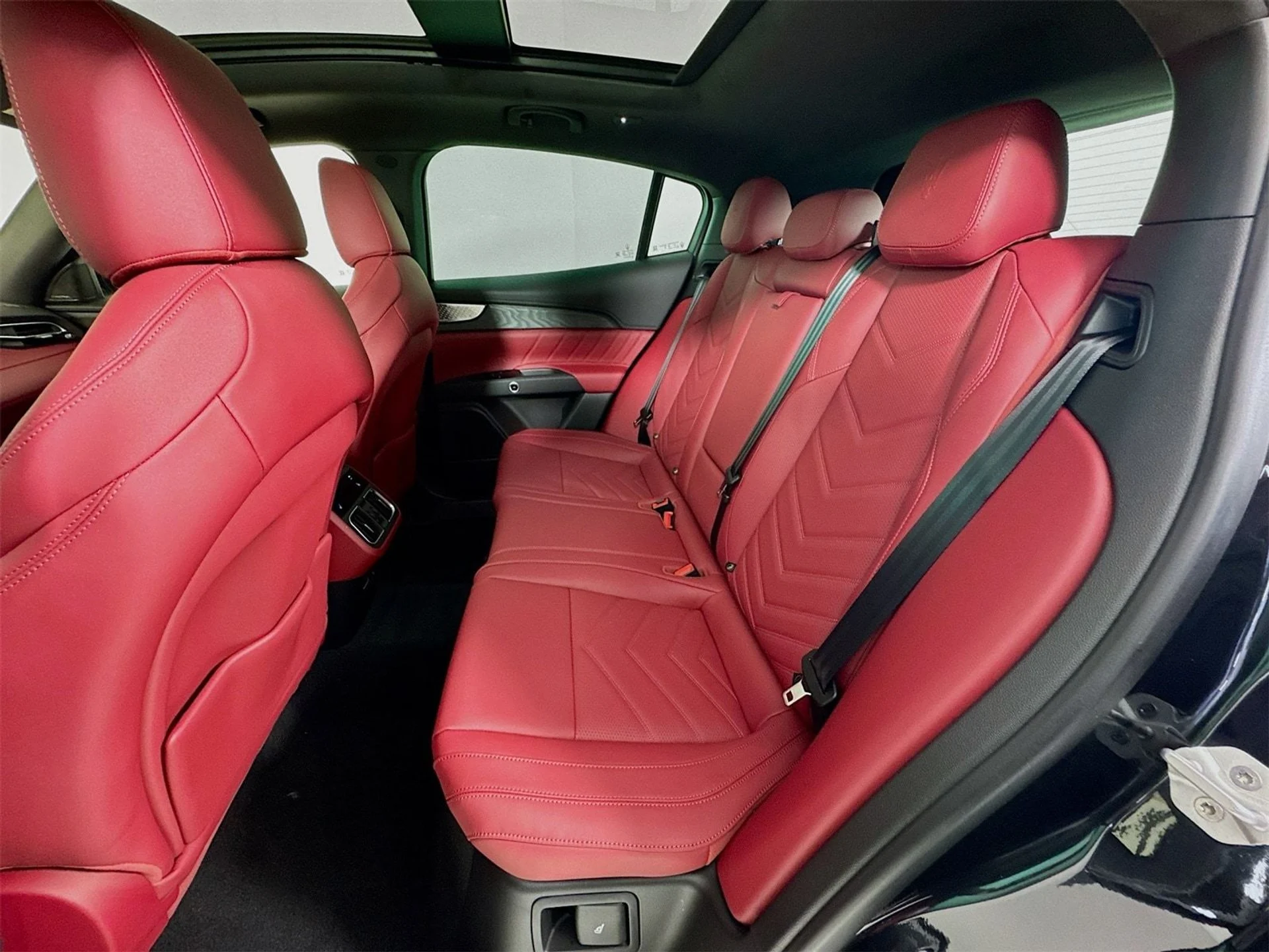 mph024_1164178416_c10defadb262c0309cc699a1494a5976x_58e5242908