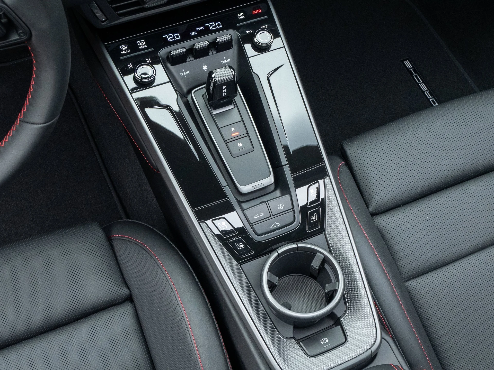 mph024_116440328_ef716dc5809c43f0f7283a3cd70f9a3fx_f5d1868467