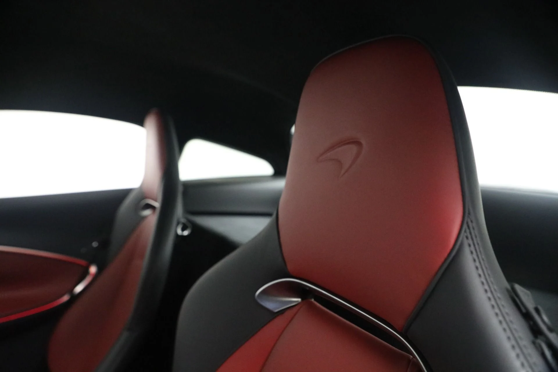 mph024_1173251887_Used_2023_Mc_Laren_Artura_Tech_Lux_4dcfdb7379