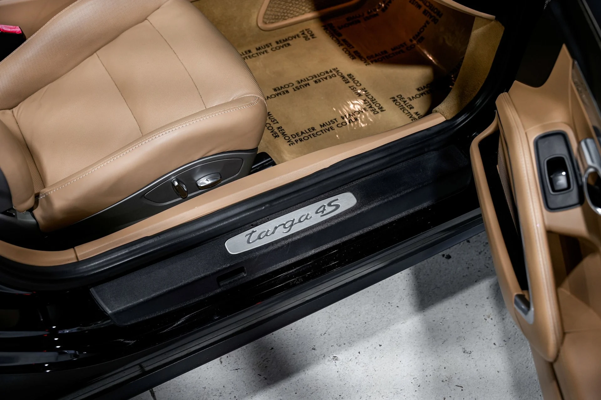 mph024_1176958777_fba0ced554133e8096aaf80675816f08x_08da21f830