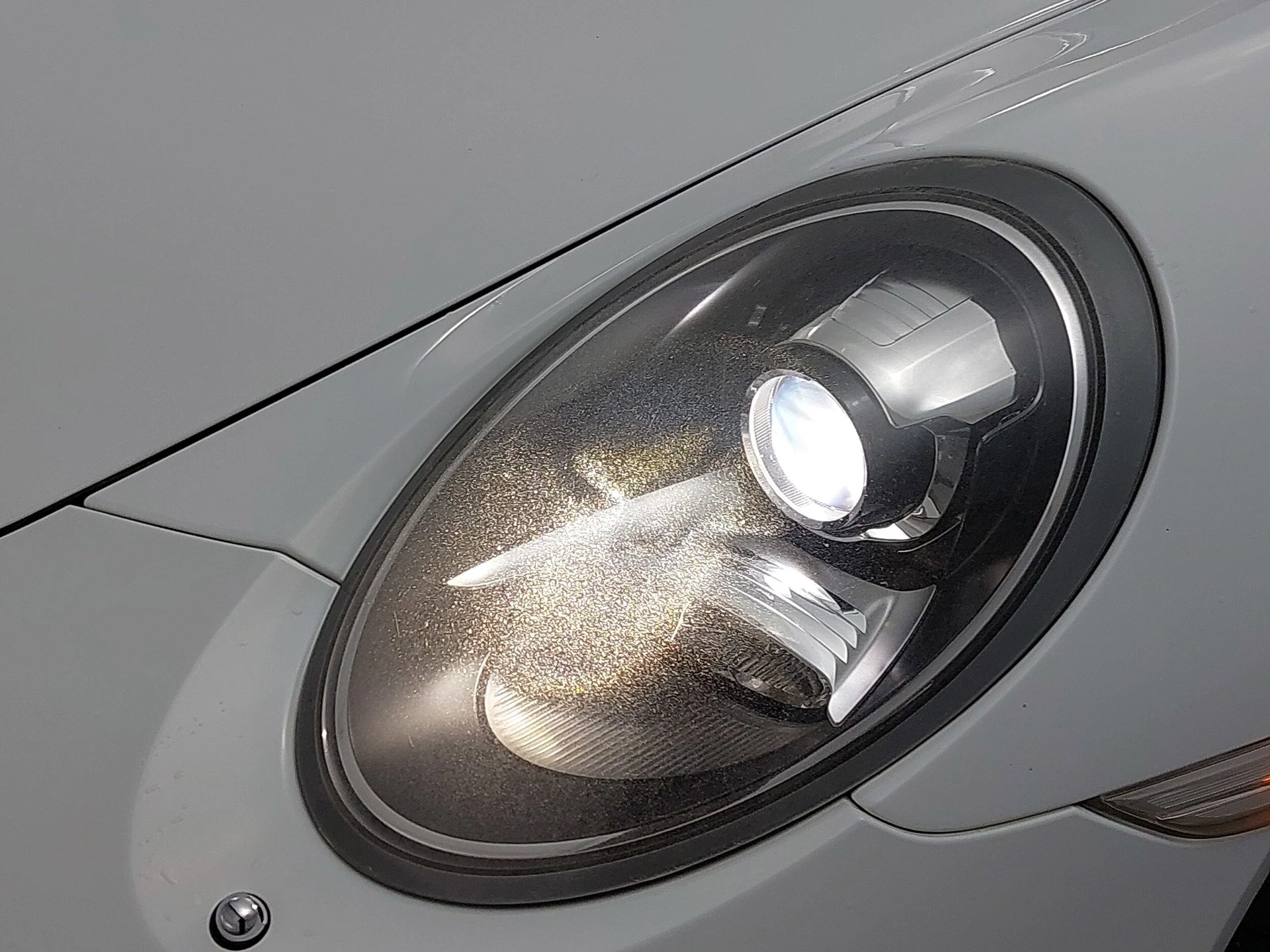 mph024_1179261164_e0f4b1abaa3676de2857f1abb159ae39x_ce286fd7e4