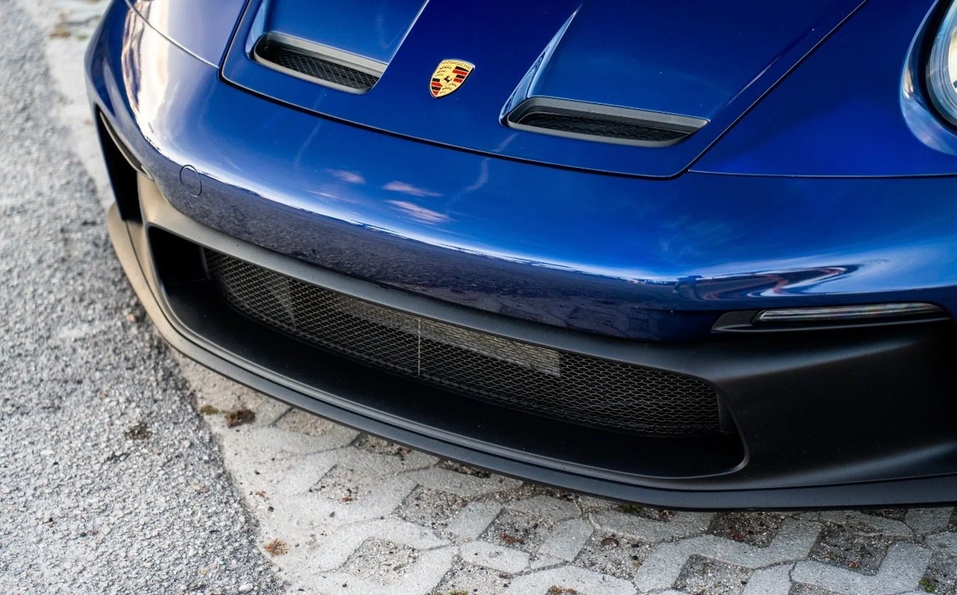 mph024_1180065991_Used_2024_Porsche_911_GT_3_1774535218_64b537b4d3