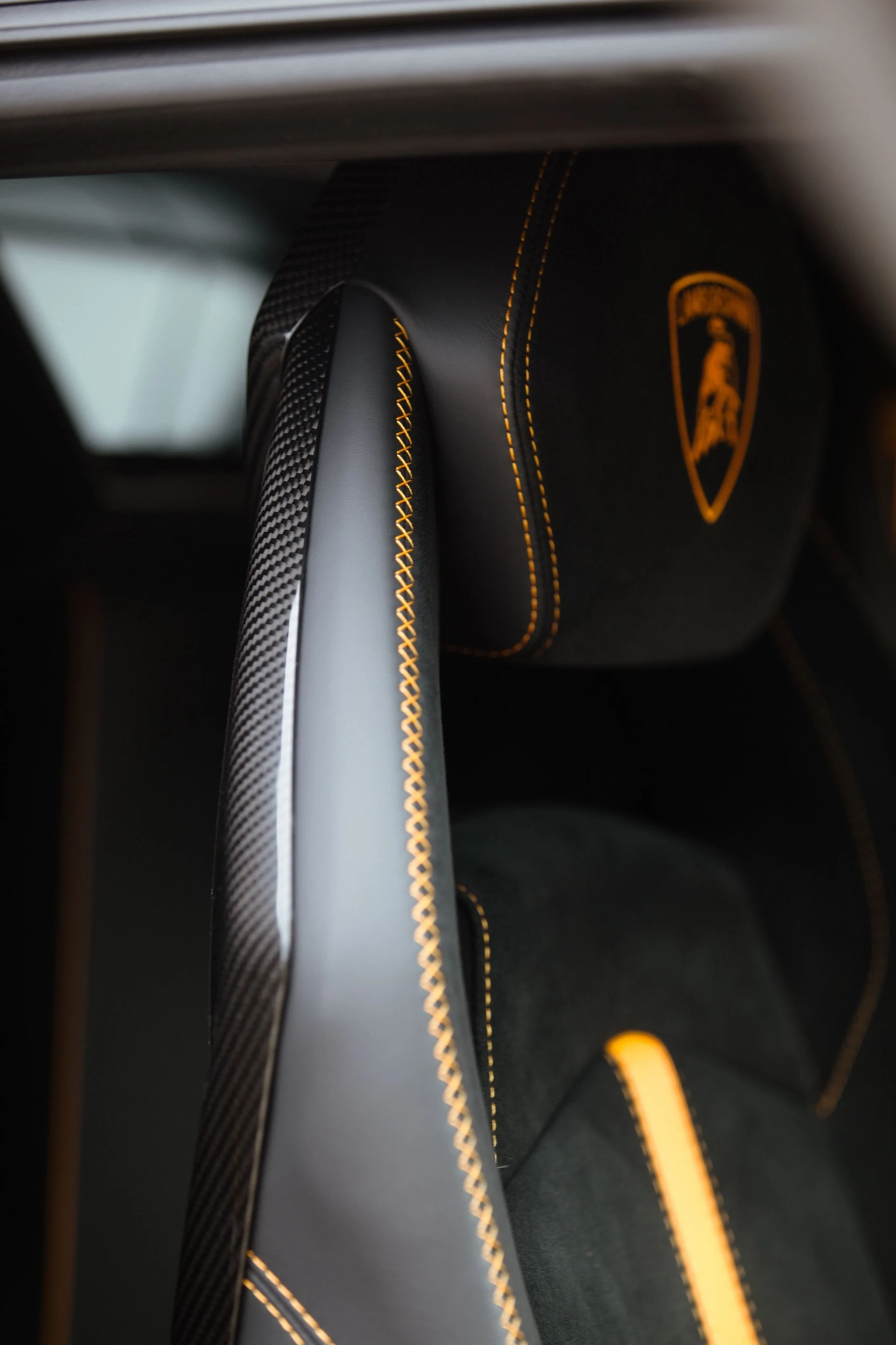 mph024_1185741309_Used_2021_Lamborghini_Aventador_LP_770_4_SVJ_1774542513_cf926ffe33