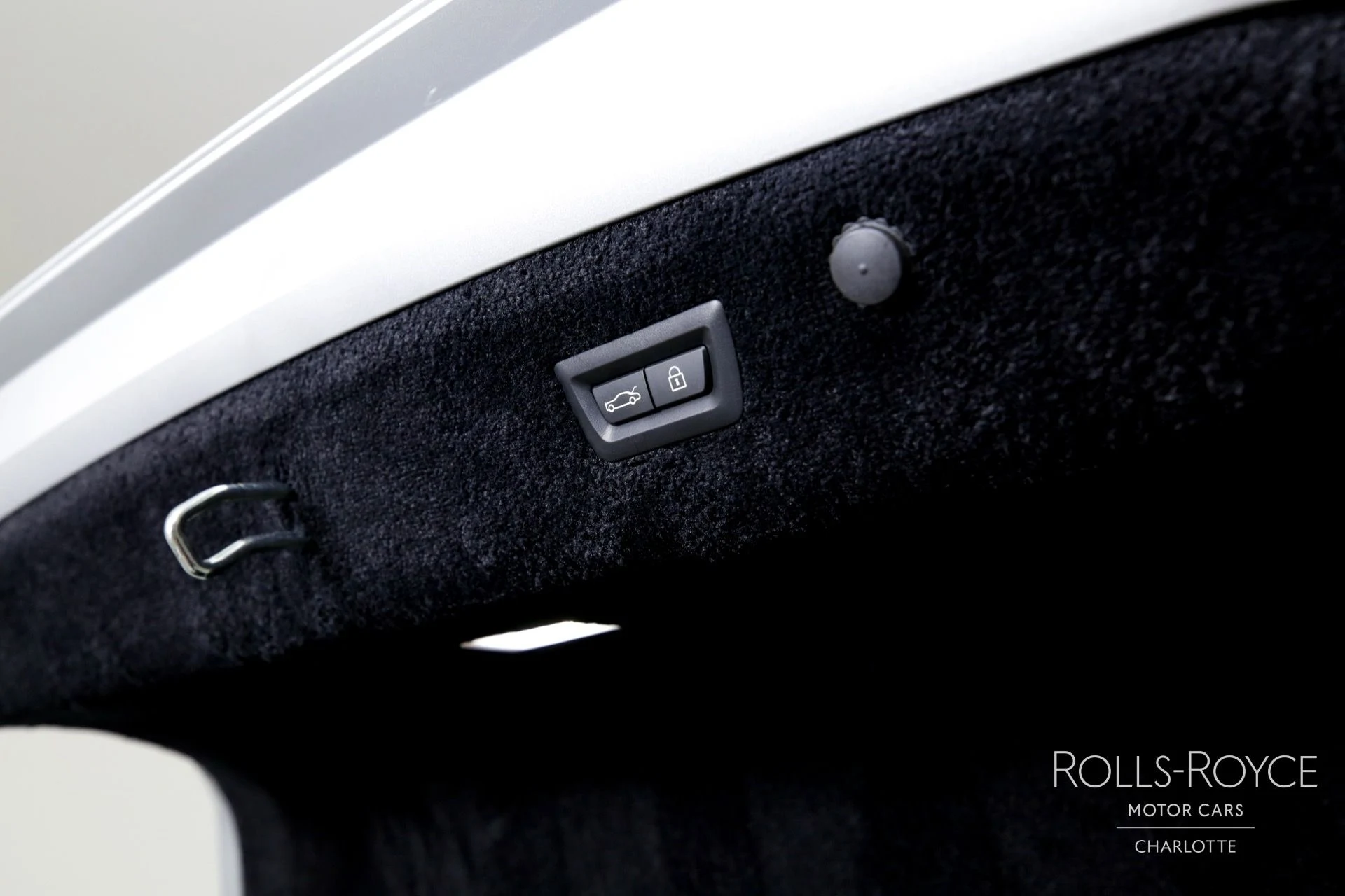 mph024_1192761645_Used_2022_Rolls_Royce_Black_Badge_Ghost_1713469373_8fccf8554c