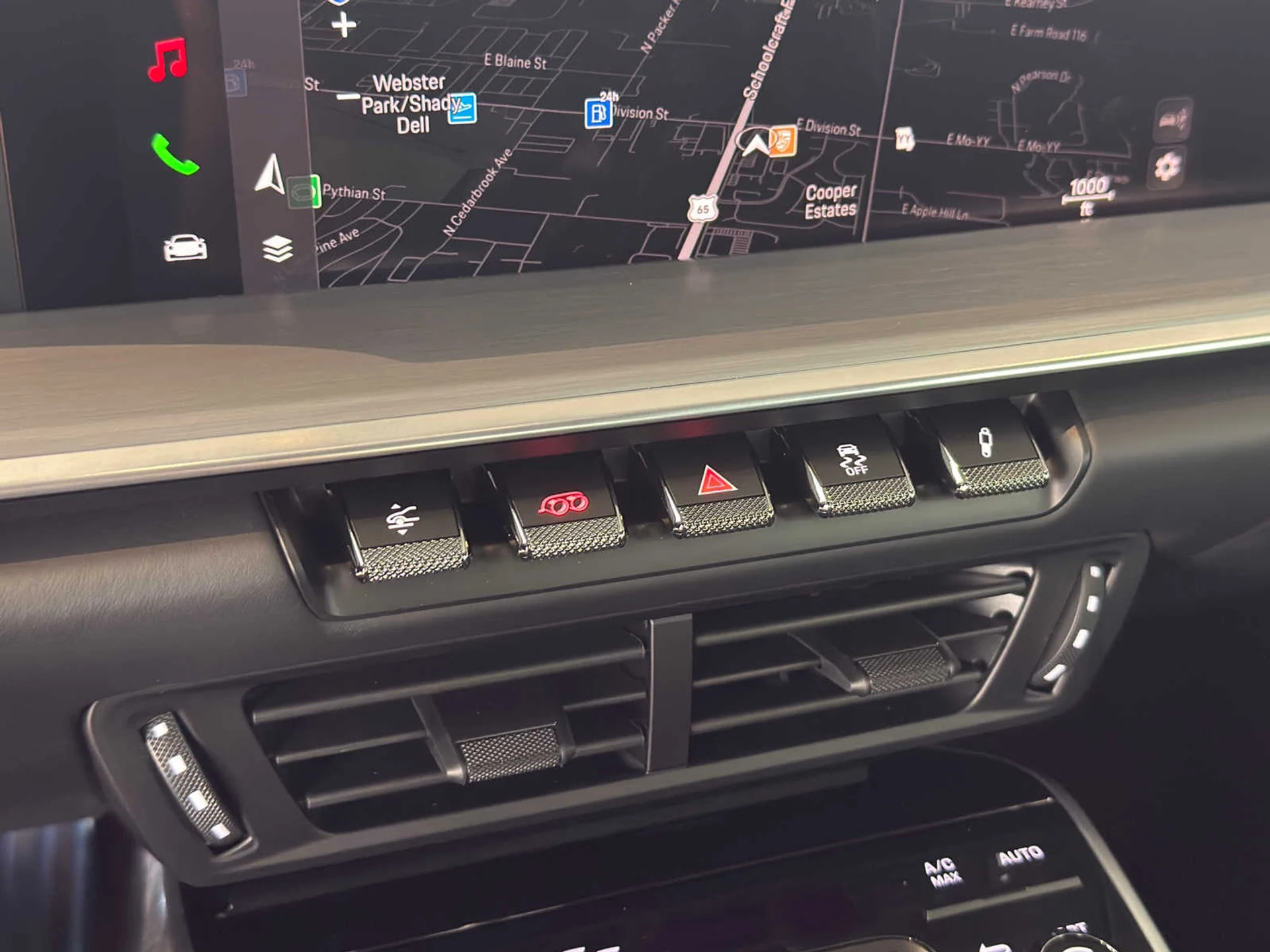 mph024_1196230221_badffd110657cd7227e73f0975ae3929x_408d1a9b67