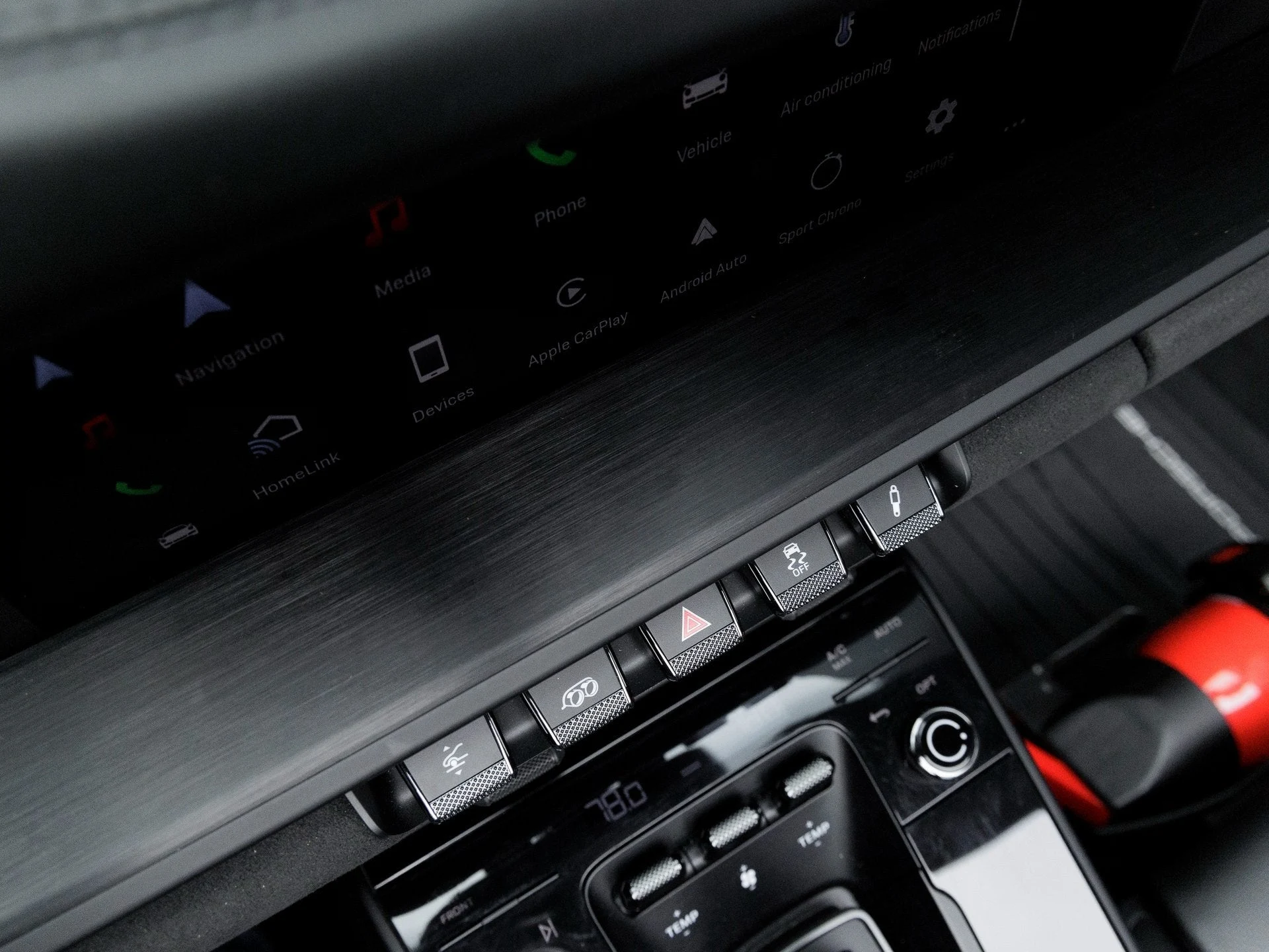 mph024_1202028782_25_0bdcfed673