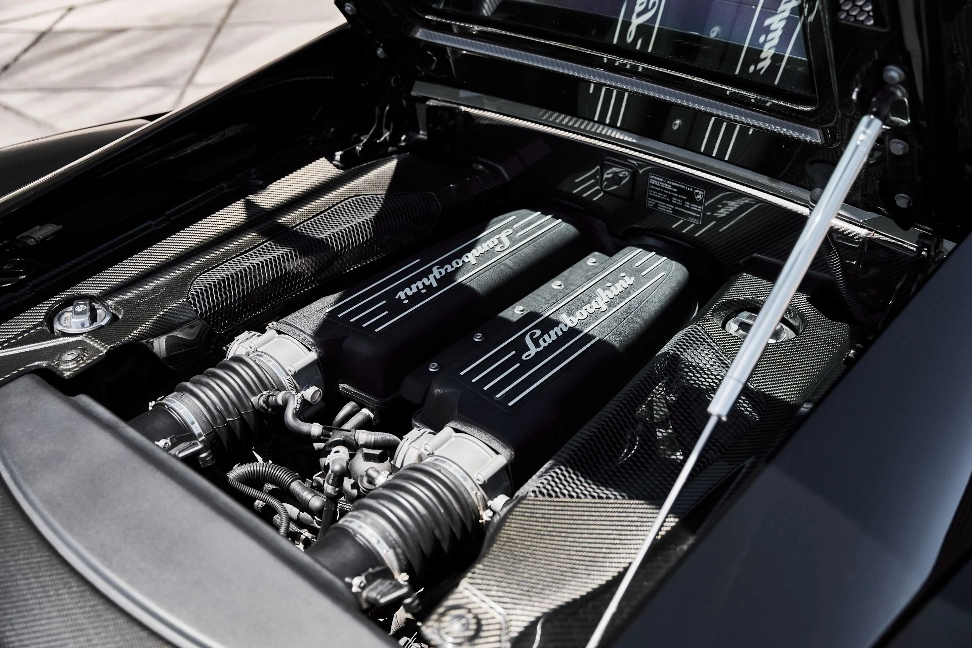 mph024_1207600620_Used_2010_Lamborghini_Gallardo_LP_560_4_1781313855_d918a655bb