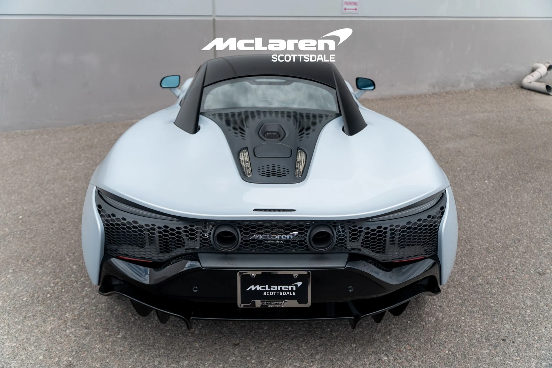 mph024_1208851809_Used_2023_MCLAREN_ARTURA_1778879802_5cee867224