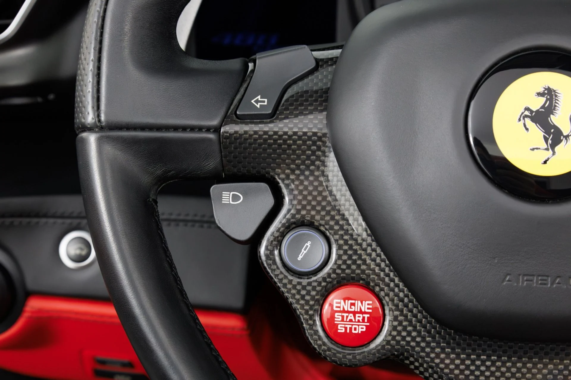mph024_1209060580_Used_2017_Ferrari_488_Spider_1788390224_92ac57bcae