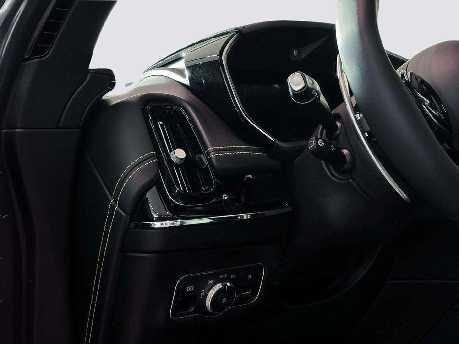 mph024_1211423614_W_Ms_Tk_Kpdr_S9ggn_b_S_Fm_X_Jw_SK_Pqg_42fe104b6f