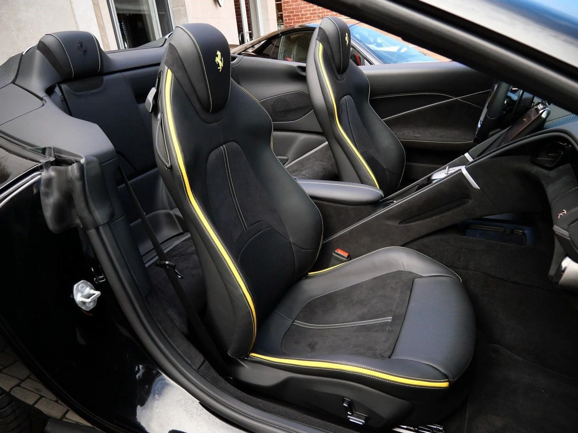 mph024_1212724877_ca61803afdfdd887d3672a21b8eab579x_3d91742408