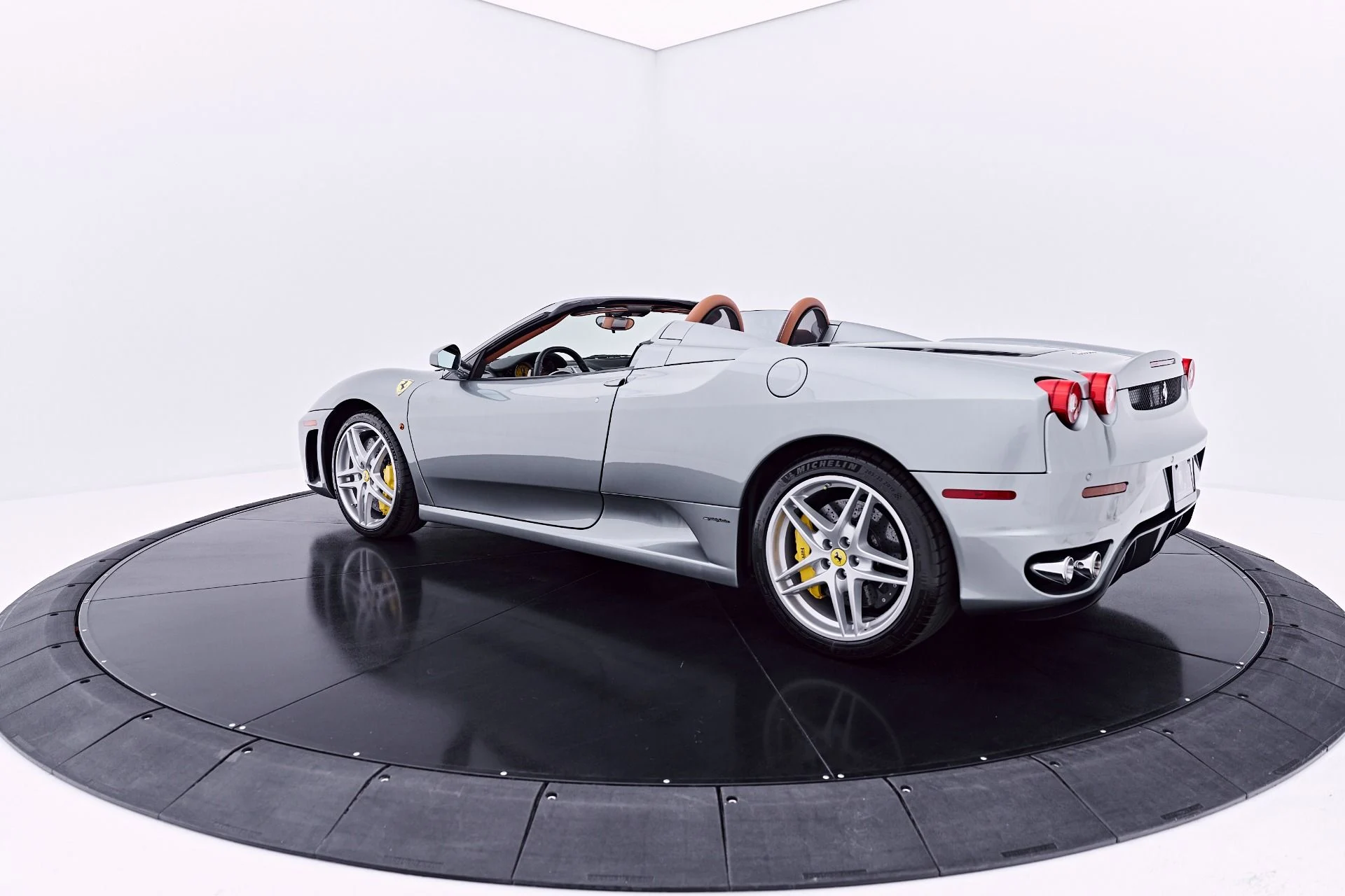 mph024_1214758158_Used_2009_Ferrari_F430_Spider_1782842828_10f543e540