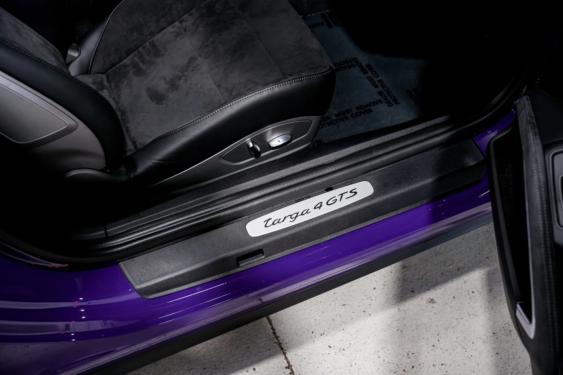 mph024_1222340974_0bfab5ea3665429d4d5bde9f37ee8867x_86c4a625d2