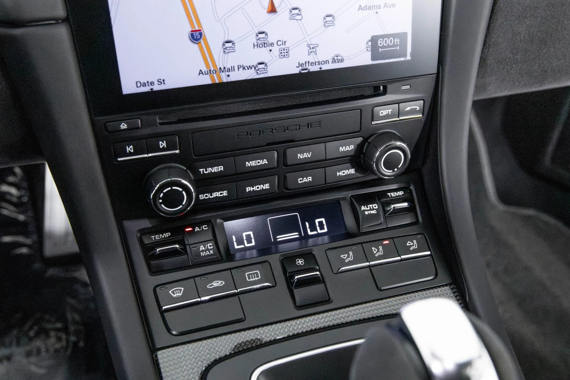 mph024_1225911283_Used_2018_Porsche_911_GT_2_RS_1762386668_f3147178e5