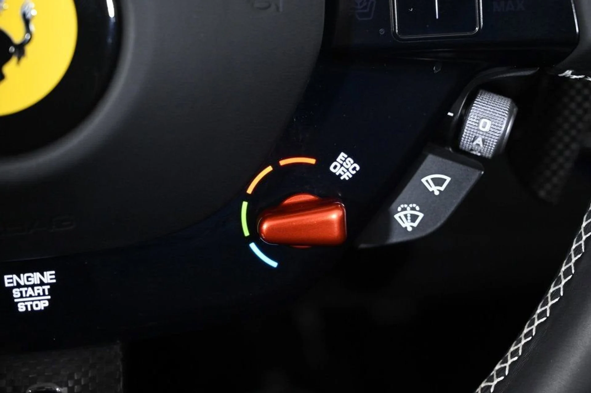 mph024_123792106_de3e77e3a95247c582c21544d7b6b0ce_529c402779