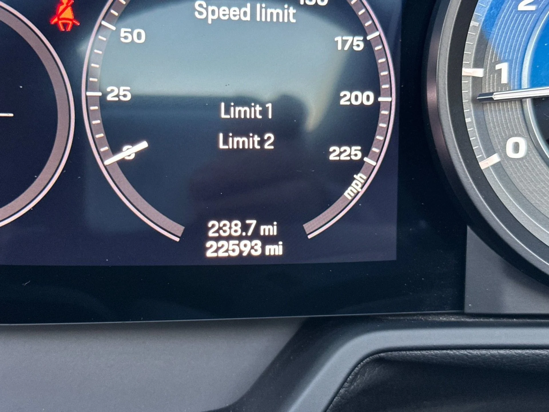 mph024_1242428245_1b6df477bfd091f12044a7b0c0d39576_152bb4ddcc