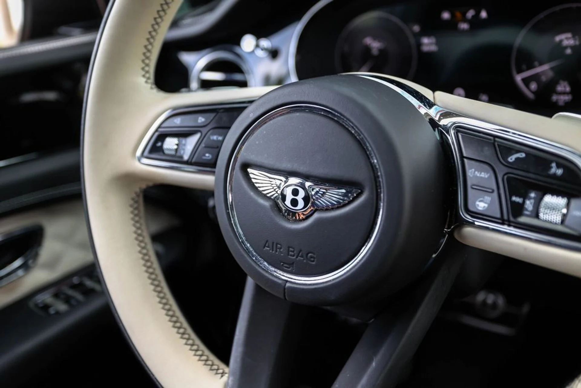 mph024_1249881976_da547096059e757cdcf4daa0e3c1e56b_218e26da00