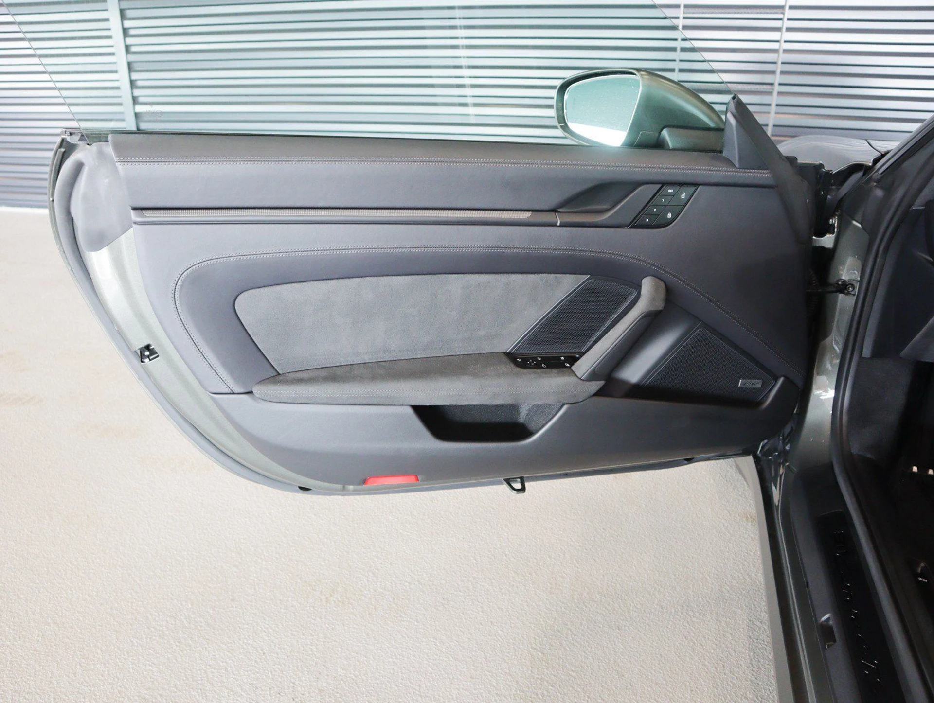 mph024_1255773584_29dcdd6d58fafd82650b3f351ea12d45_dd1ec3a39c