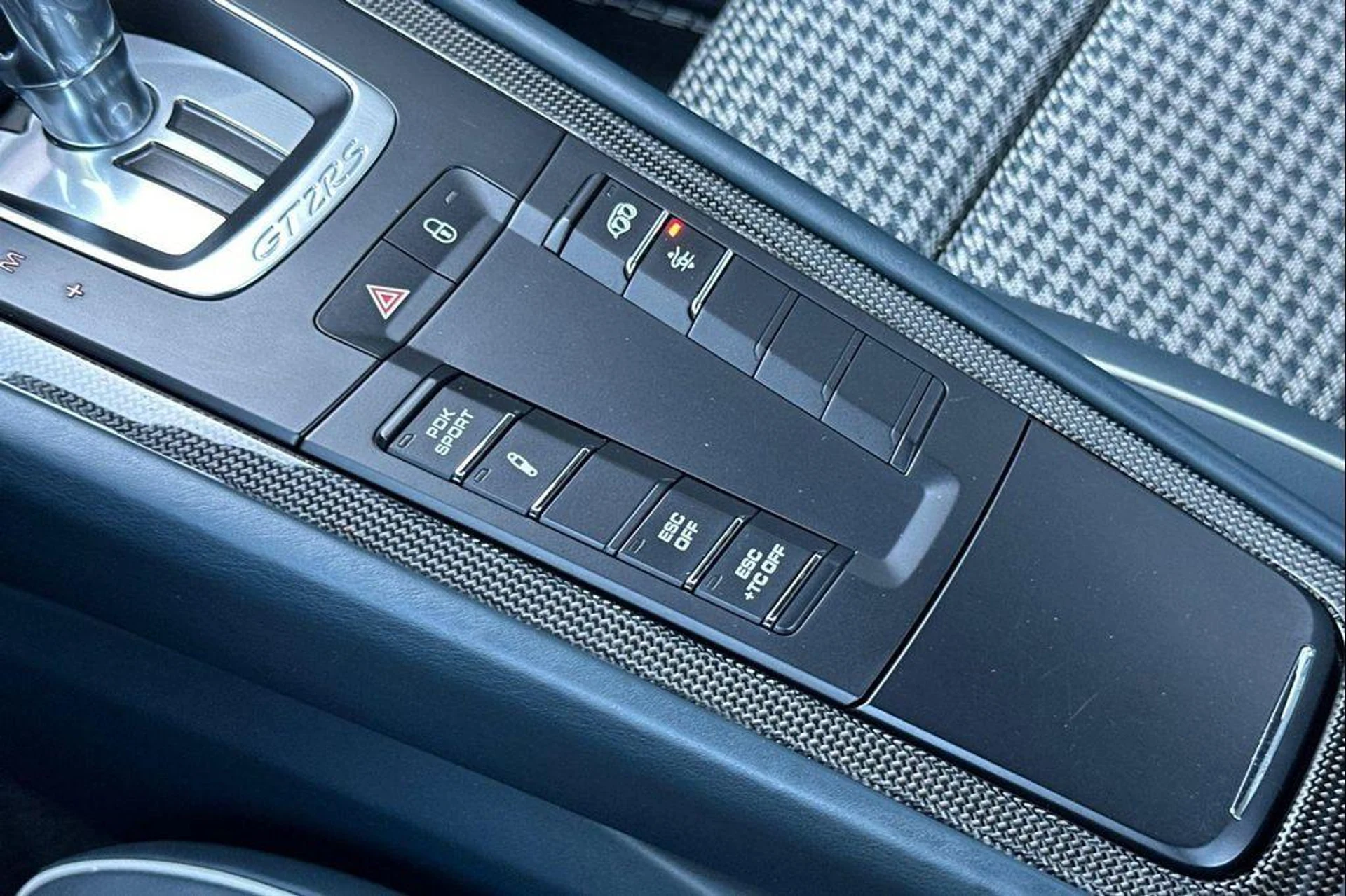 mph024_1262597082_qhs_O_Cda_XJI_Xc_H_Lhx_s_AH_Xzr6u_Sk_44d05fb6ed