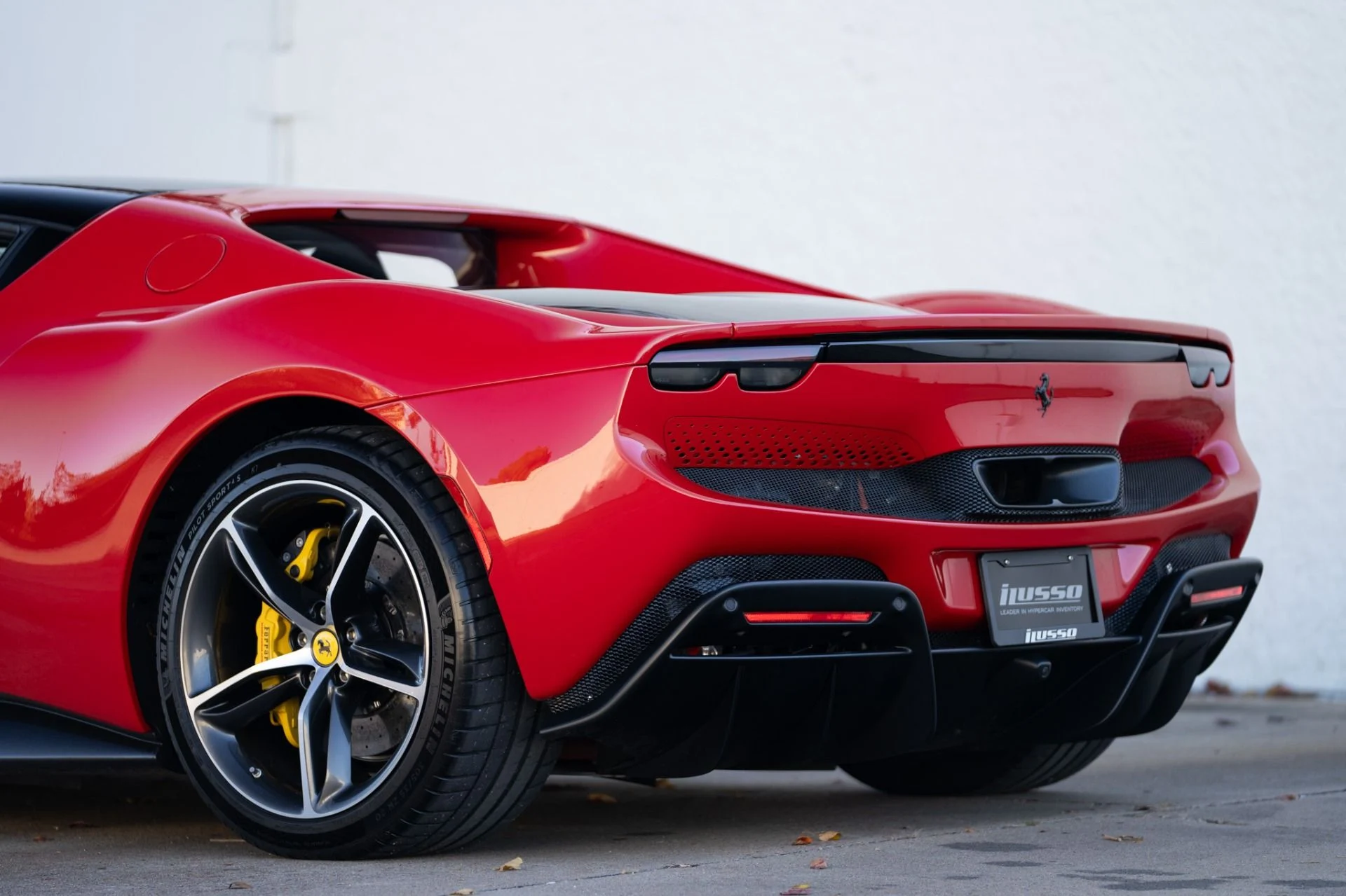 mph024_1278680760_Used_2024_Ferrari_296_GTB_1766187002_c5d826b8fd